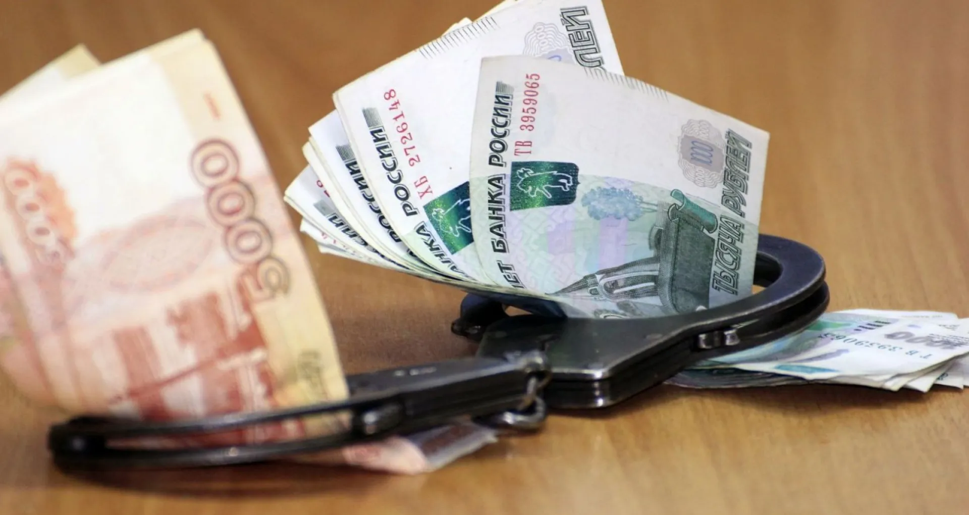 ФСБ раскрыла коррупционную схему при строительстве мостов в Алтайском крае