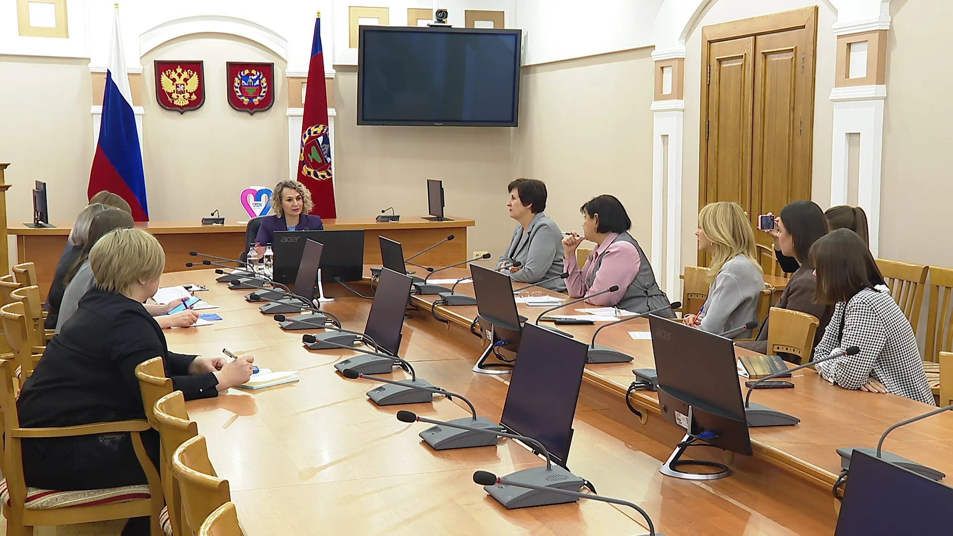 В Алтайском крае стали меньше разводиться В Алтайском крае стали меньше разводиться