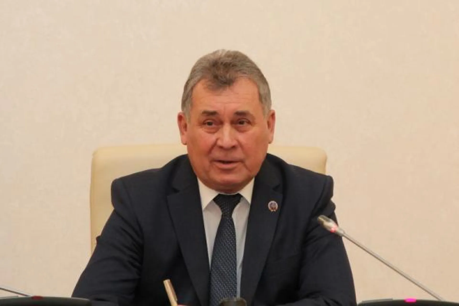 Вопрос о введении жилищных сертификатов для детей-сирот обсудили в Алтайском крае Вопрос о введении жилищных сертификатов для детей-сирот обсудили в Алтайском крае