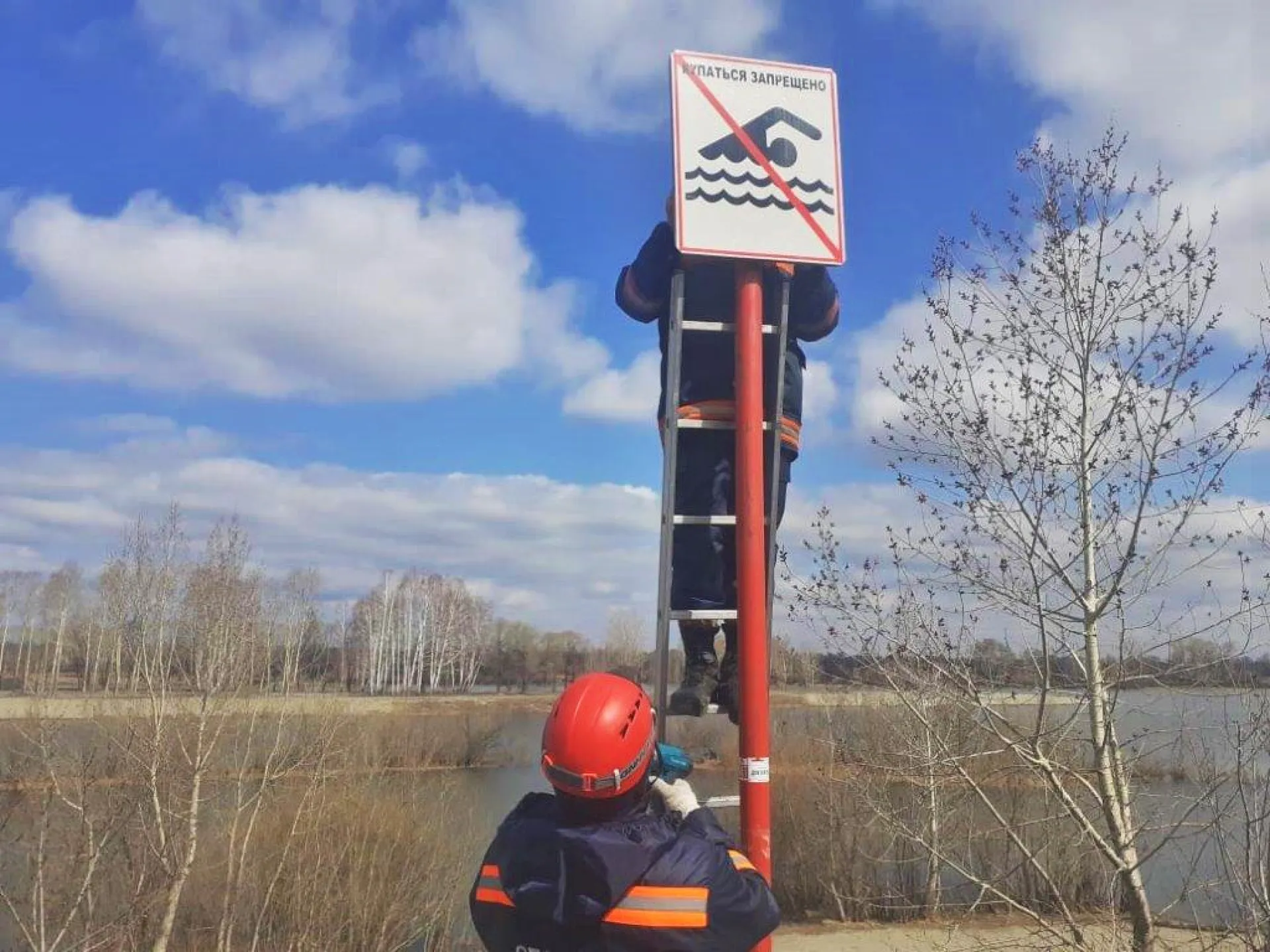 Барнаульцам объяснили, почему нельзя плавать в местах со знаками о запрете купания Барнаульцам объяснили, почему нельзя плавать в местах со знаками о запрете купания