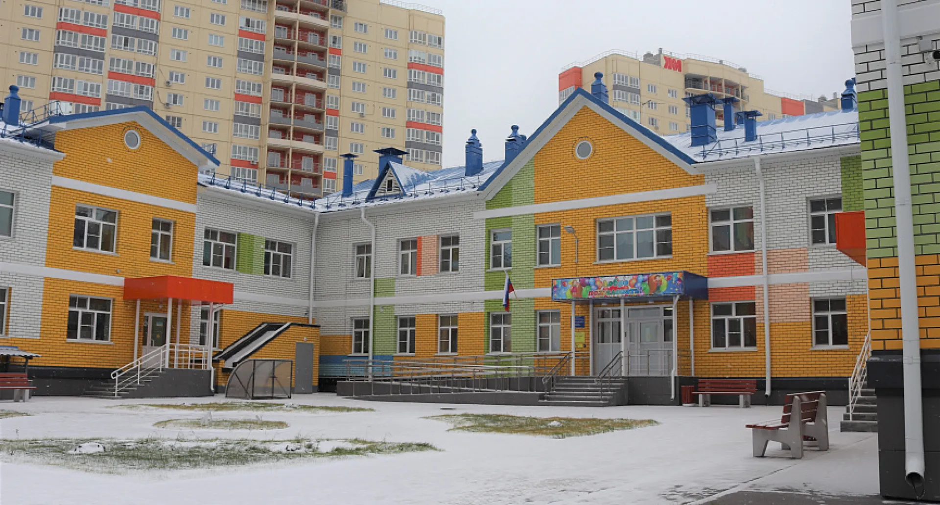 Новый детский сад на 330 детей начал работать в Барнауле
