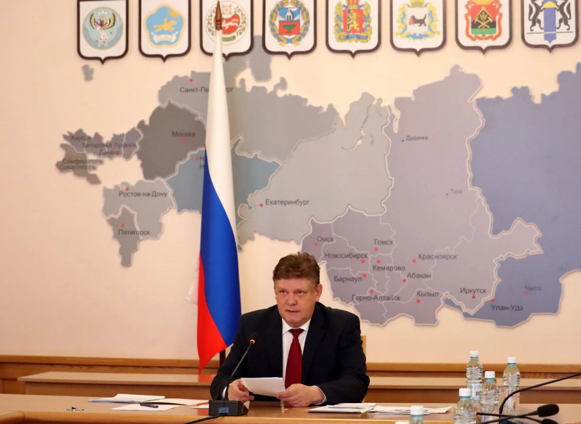 Вопросы содействия предприятиям ОПК остаются под личным контролем полномочного представителя Вопросы содействия предприятиям ОПК остаются под личным контролем полномочного представителя