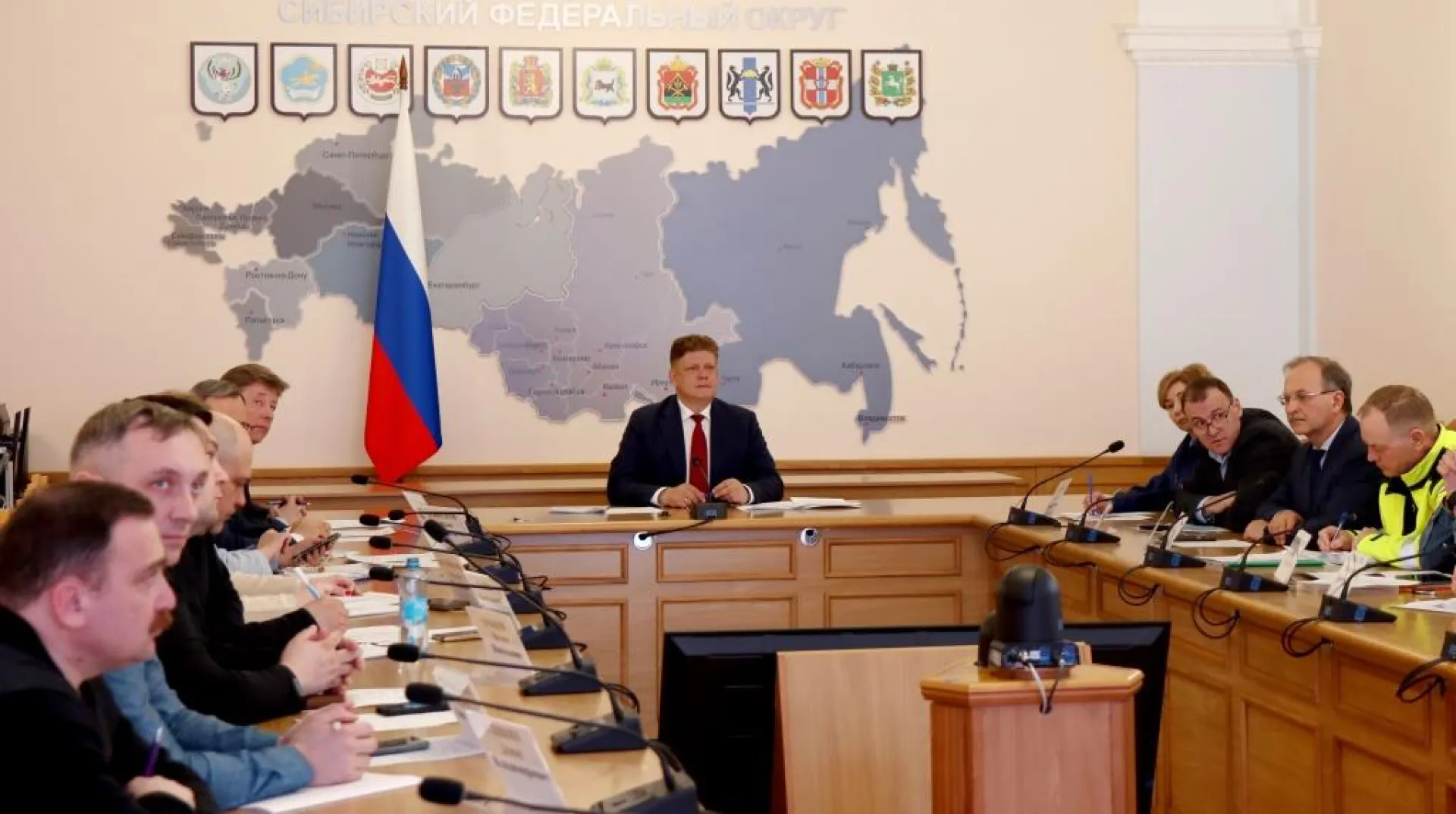Строительство крупного научного центра Сибири ведётся под контролем полпреда Анатолия Серышева