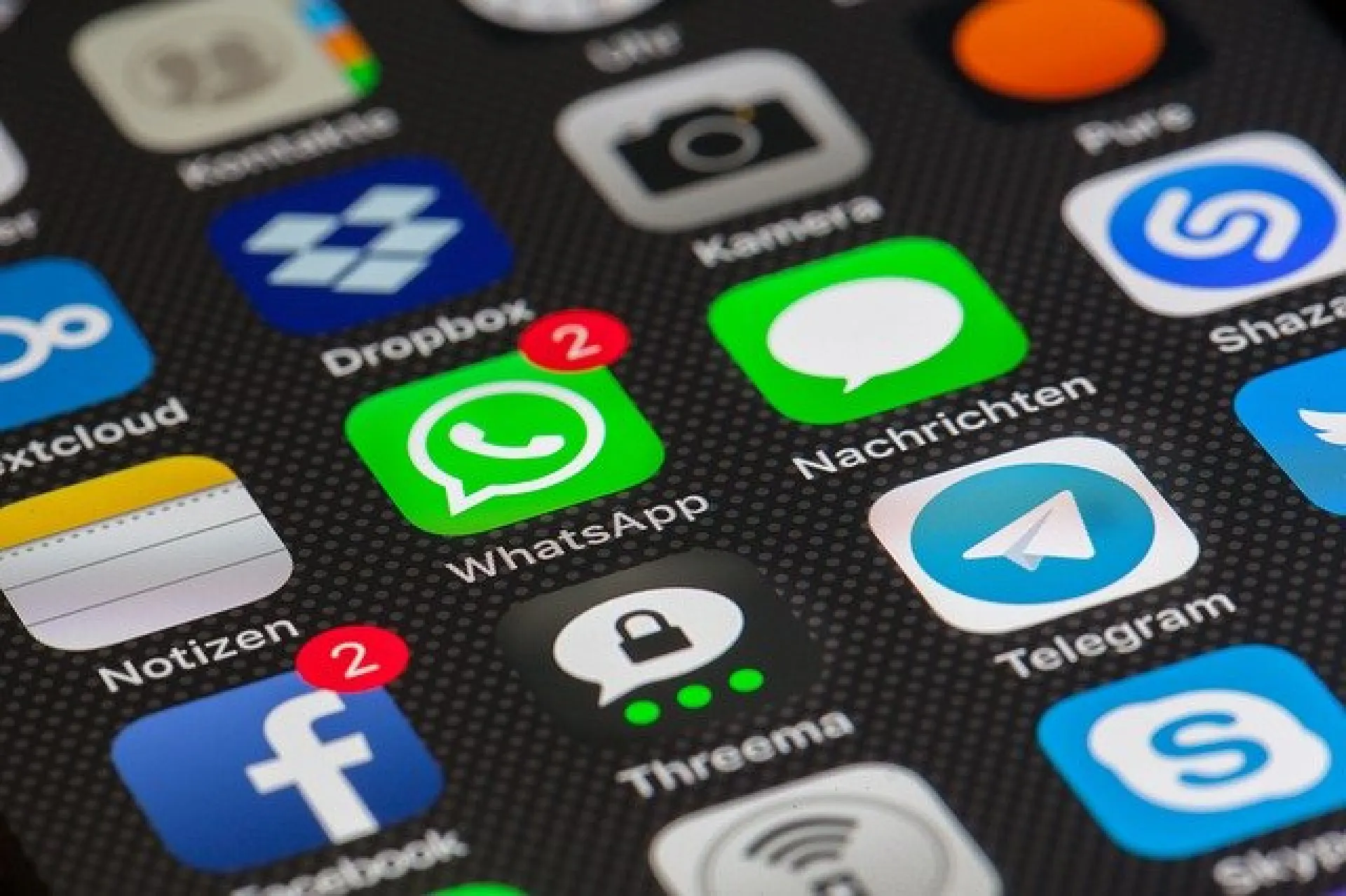 Telegram обогнал WhatsApp по популярности в России