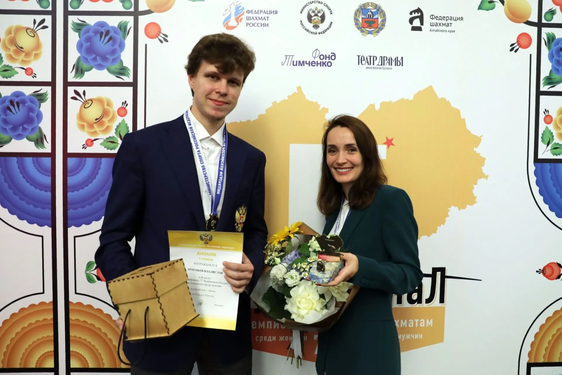 Владислав Артемьев и Екатерина Лагно – победители Суперфиналов чемпионатов России в Барнауле