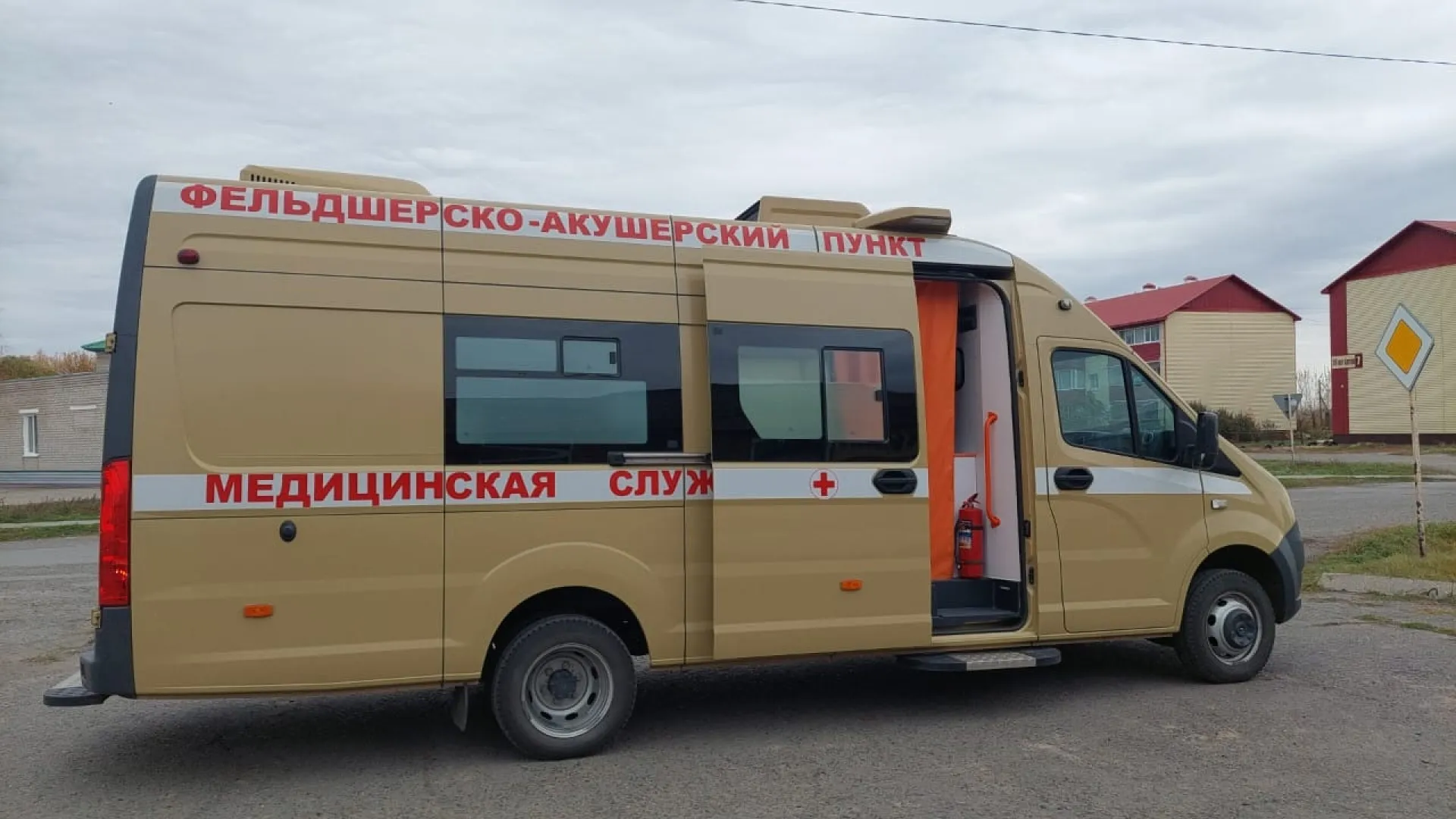 В Шелаболихе запустили передвижной ФАП В Шелаболихе запустили передвижной ФАП