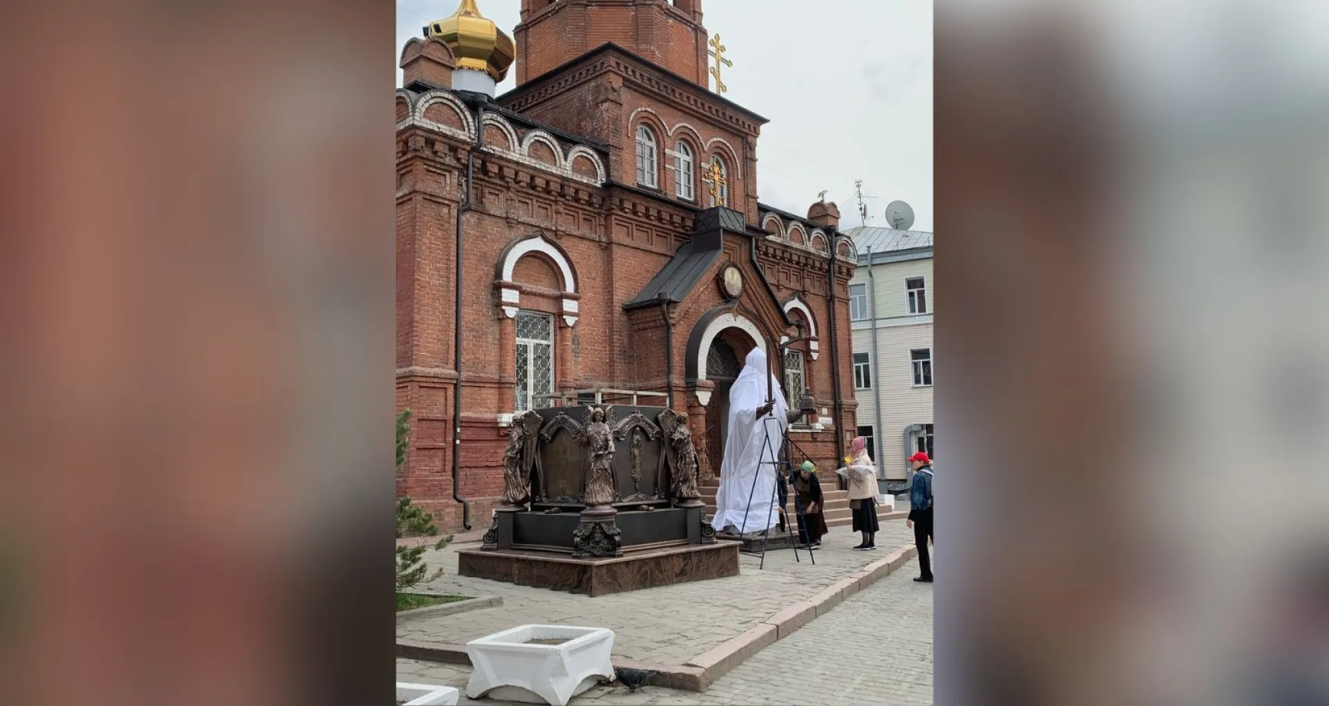 Памятник Николаю Чудотворцу готовят к открытию в Барнауле