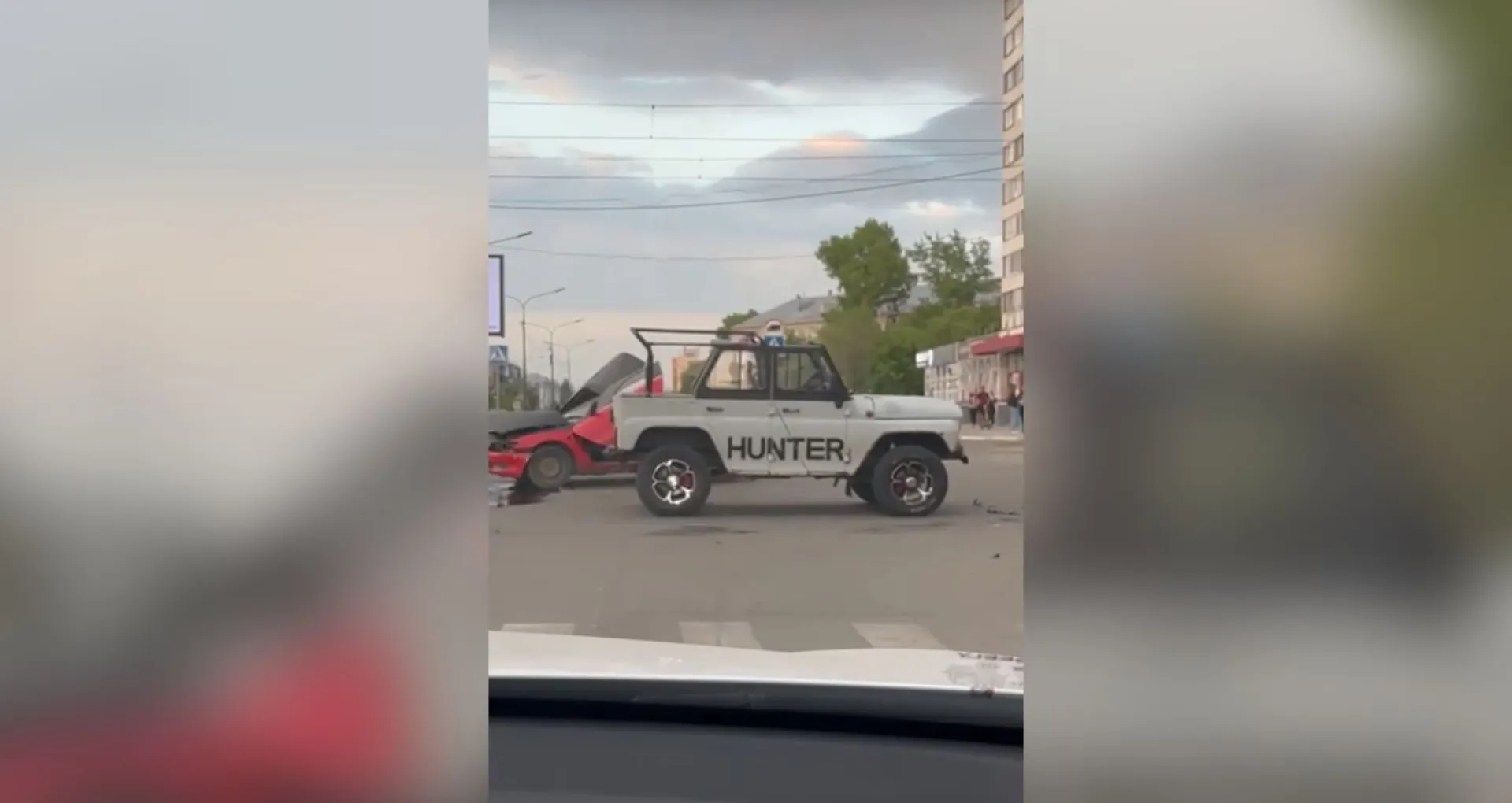 Стали известны подробности ДТП на проспекте Красноармейском в Барнауле Стали известны подробности ДТП на проспекте Красноармейском в Барнауле