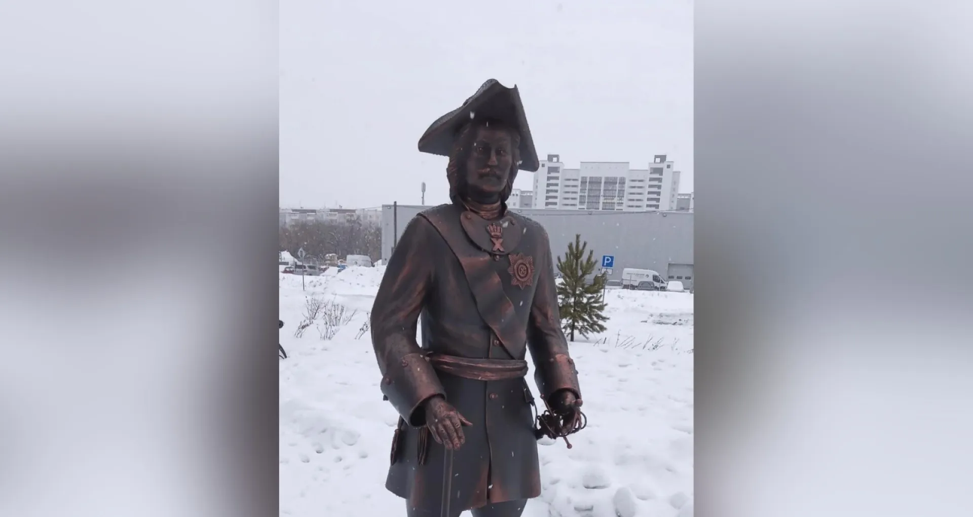 В барнаульском «Питере» появился свой Пётр Первый В барнаульском «Питере» появился свой Пётр Первый