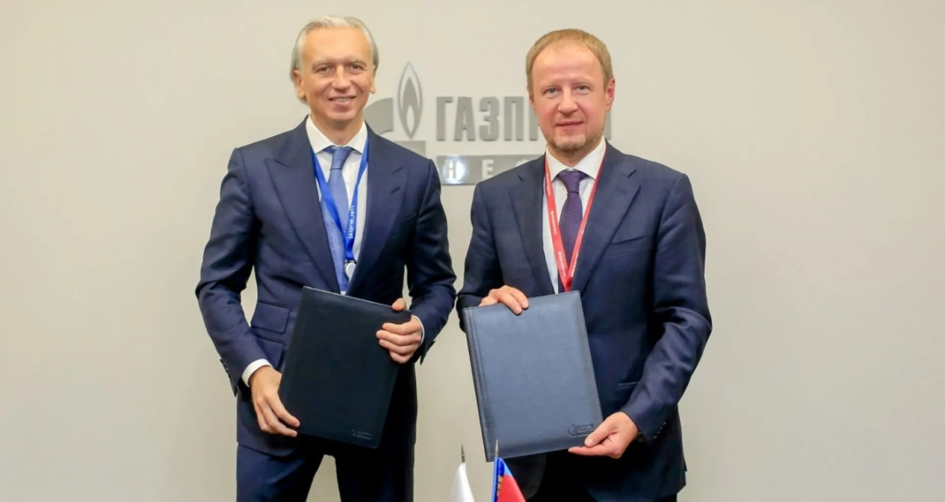 Правительство Алтайского края и компания «Газпром нефть» заключили соглашение о сотрудничестве в области импортозамещения смазочных материалов и технических жидкостей Правительство Алтайского края и компания «Газпром нефть» заключили соглашение о сотрудничестве в области импортозамещения смазочных материалов и технических жидкостей