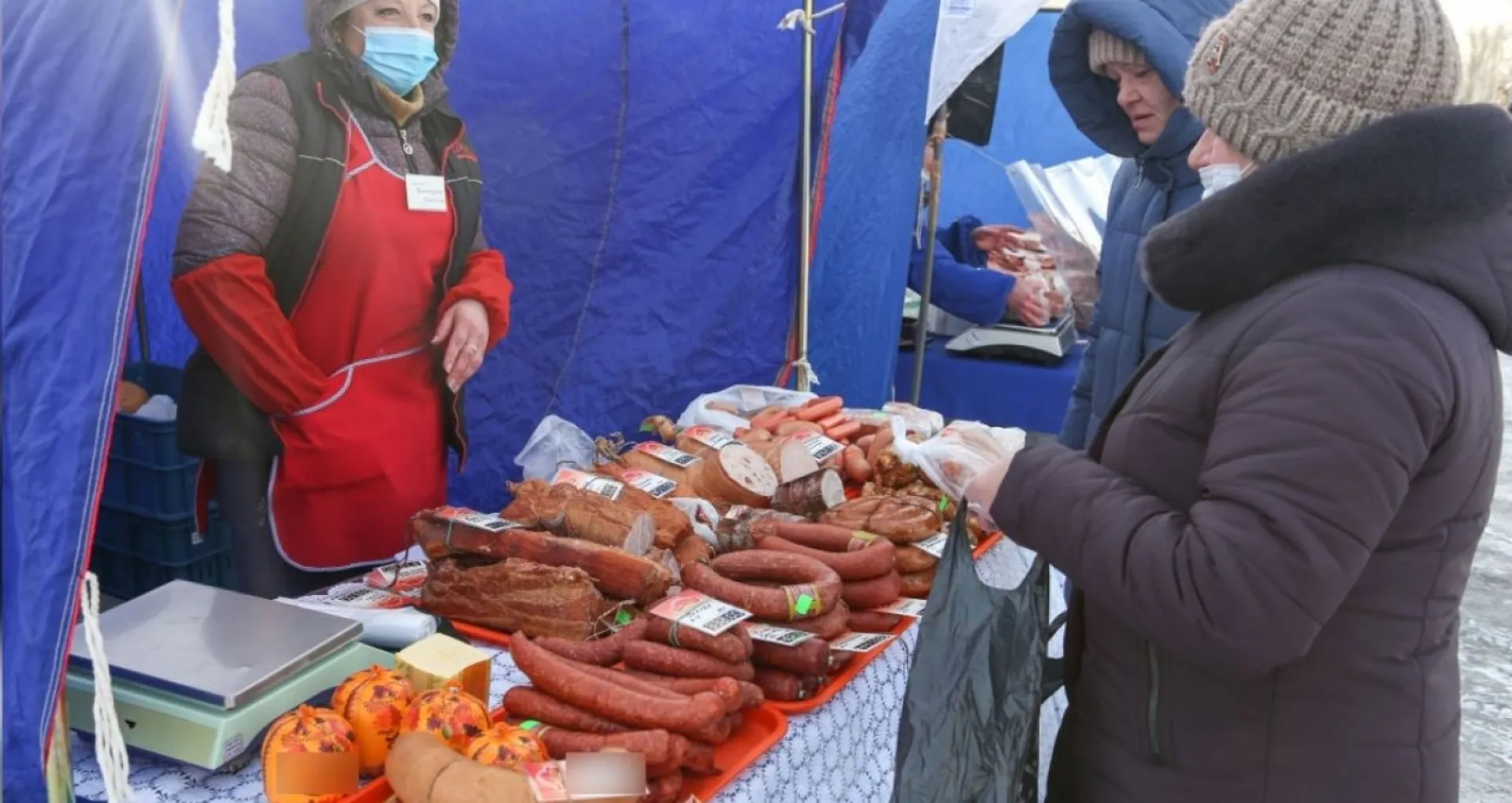 Барнаульцев приглашают на предпасхальные продуктовые ярмарки Барнаульцев приглашают на предпасхальные продуктовые ярмарки