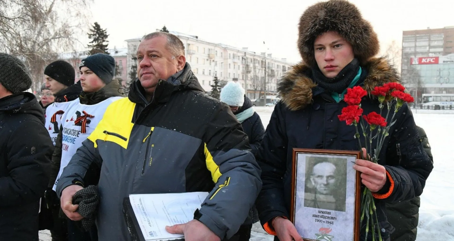 Церемония передачи останков погибшего в ВОВ прошла в Барнауле