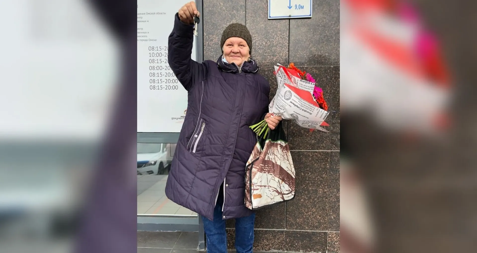 Блогеры купили квартиру прожившей 35 лет в железной бочке сибирячке