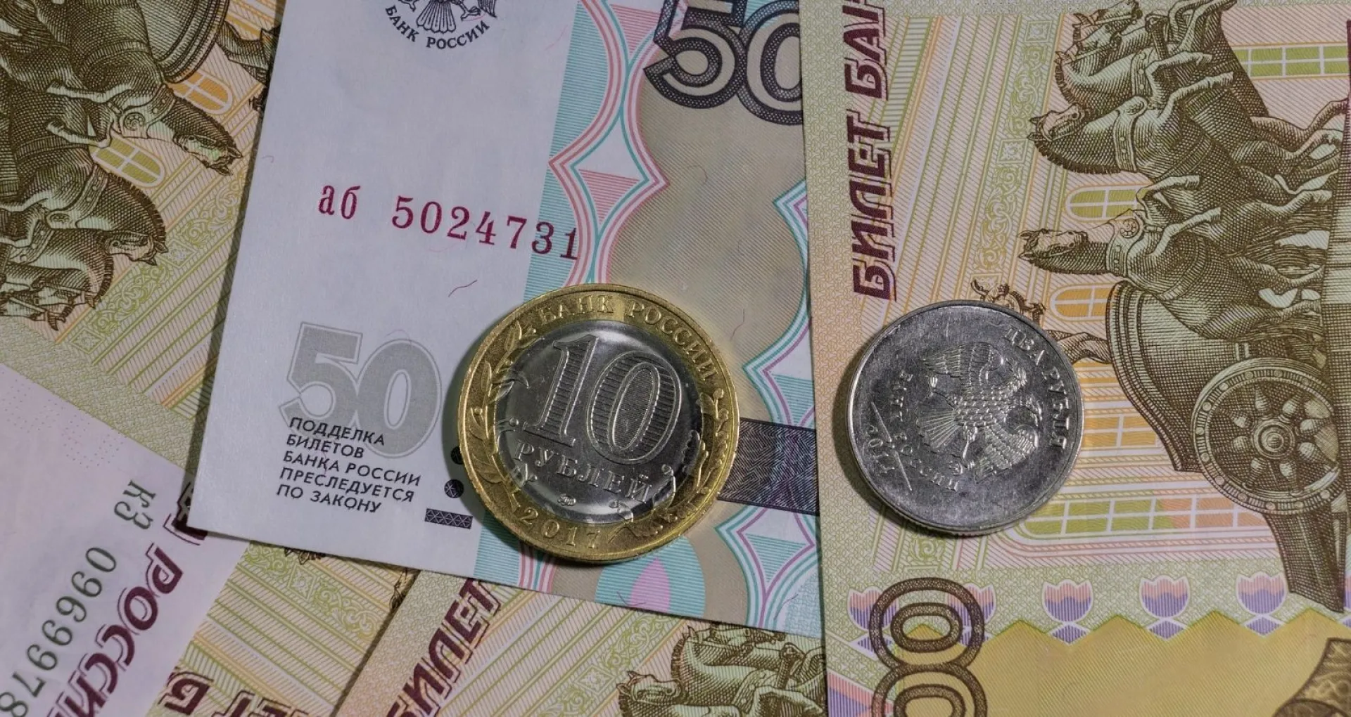 В Минтруде предложили считать число бедных новым способом В Минтруде предложили считать число бедных новым способом