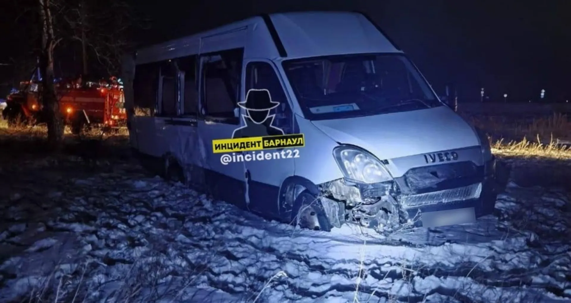 Рейсовый автобус съехал с дороги на трассе Барнаул – Рубцовск. Пострадали четыре человека