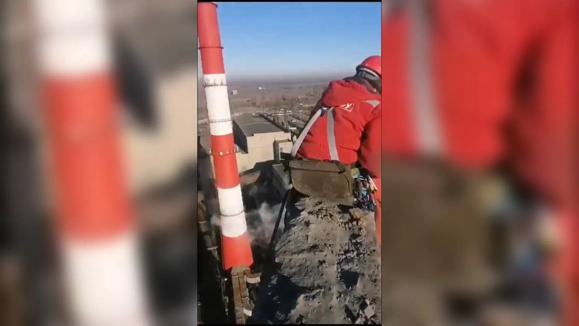 Демонтаж дымовой трубы № 2 начали на Бийской ТЭЦ