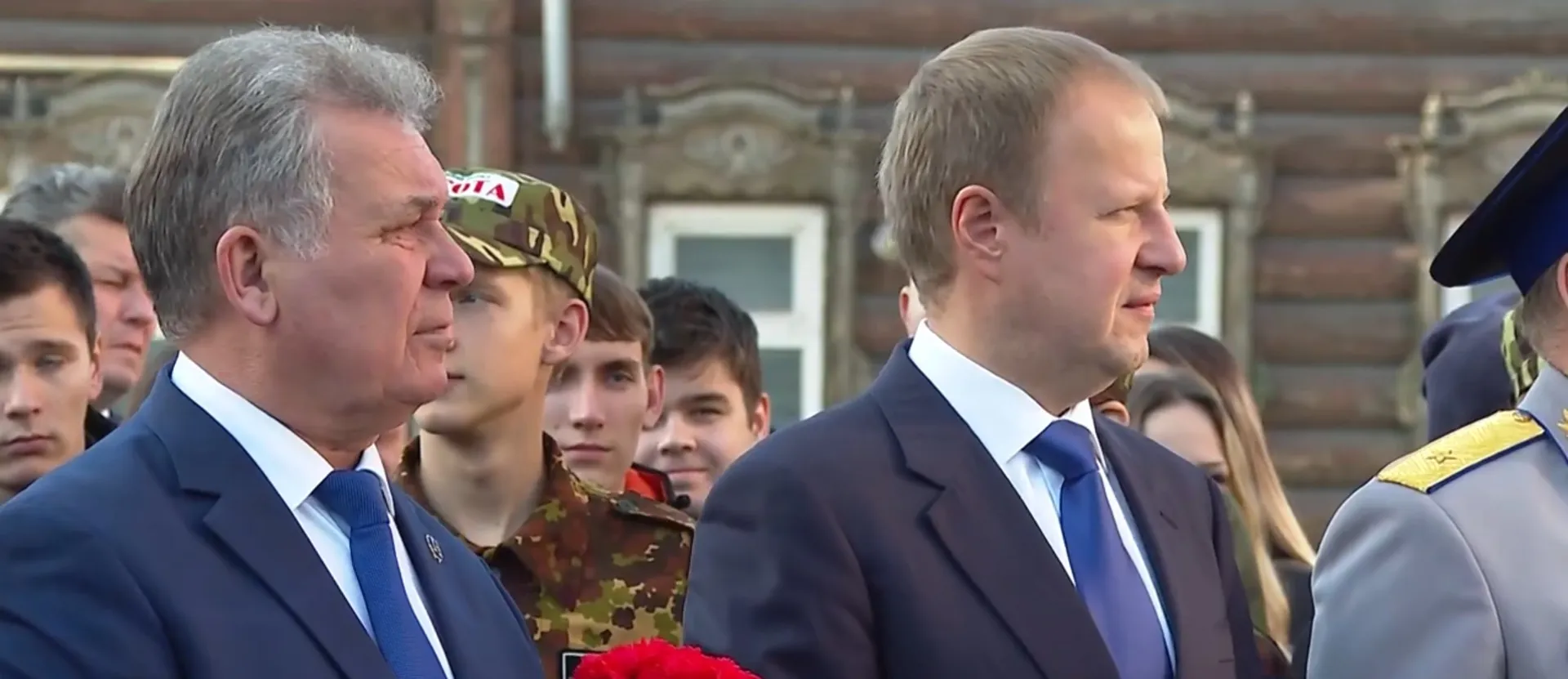 Памятник сотрудникам органов государственной безопасности Алтая открыли в Барнауле