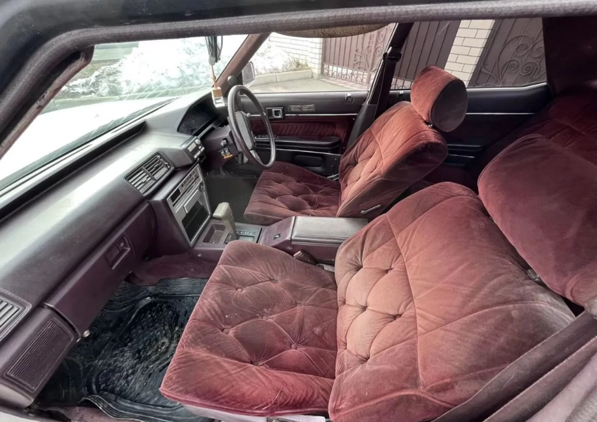 Самые доступные. Топ-10 рекордно дешевых авто в Алтайском крае на «Авито»