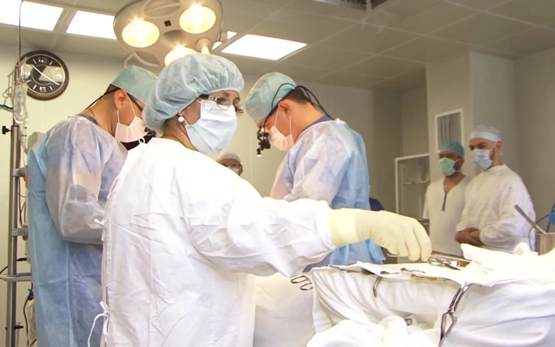Подтвержденный случай заражения вирусом А/H3N2/ выявили в Алтайском крае Подтвержденный случай заражения вирусом А/H3N2/ выявили в Алтайском крае