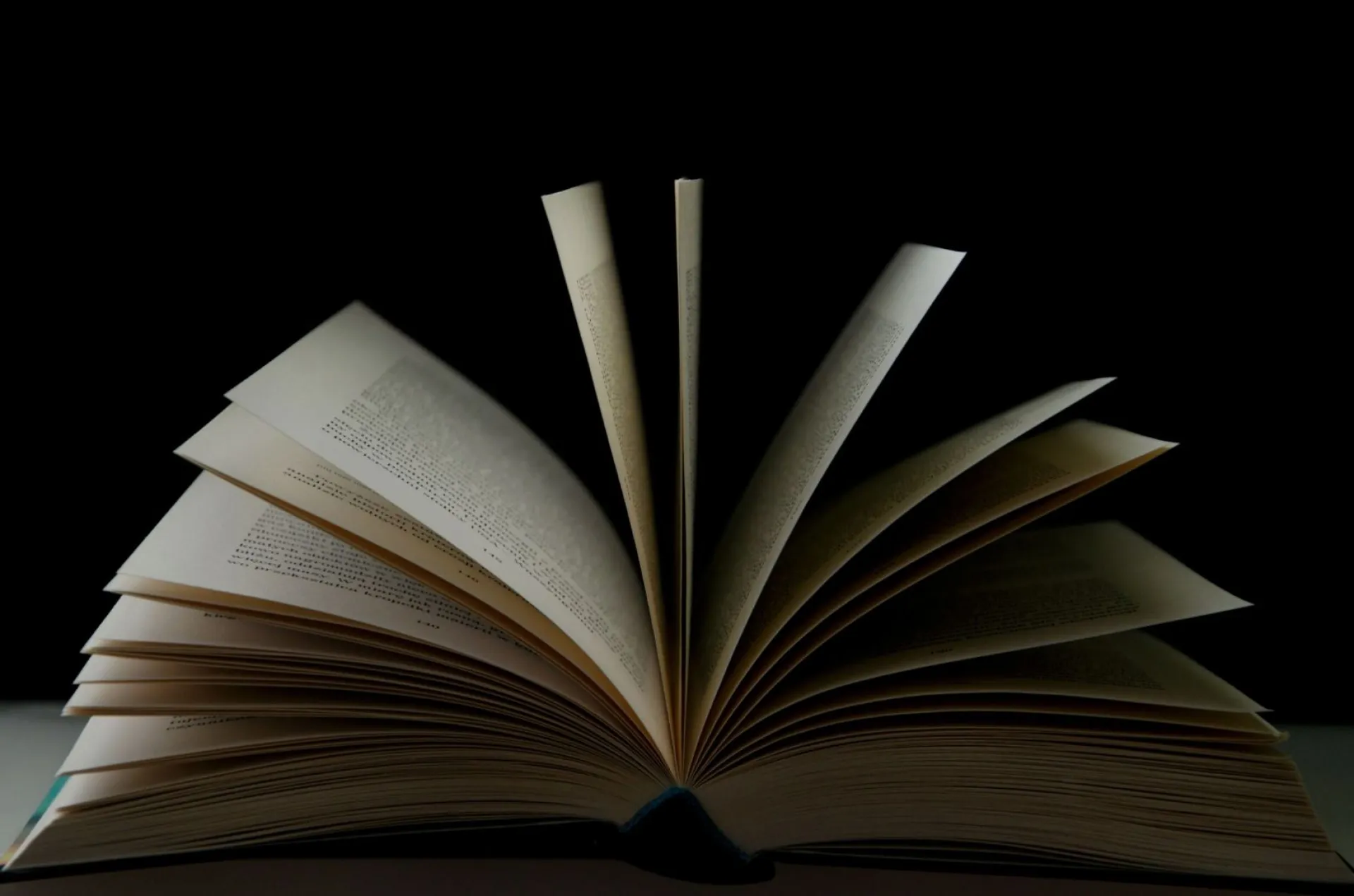 Книга барнаульского писателя о Шукшине стала претендентом на победу в премии «Большая книга»