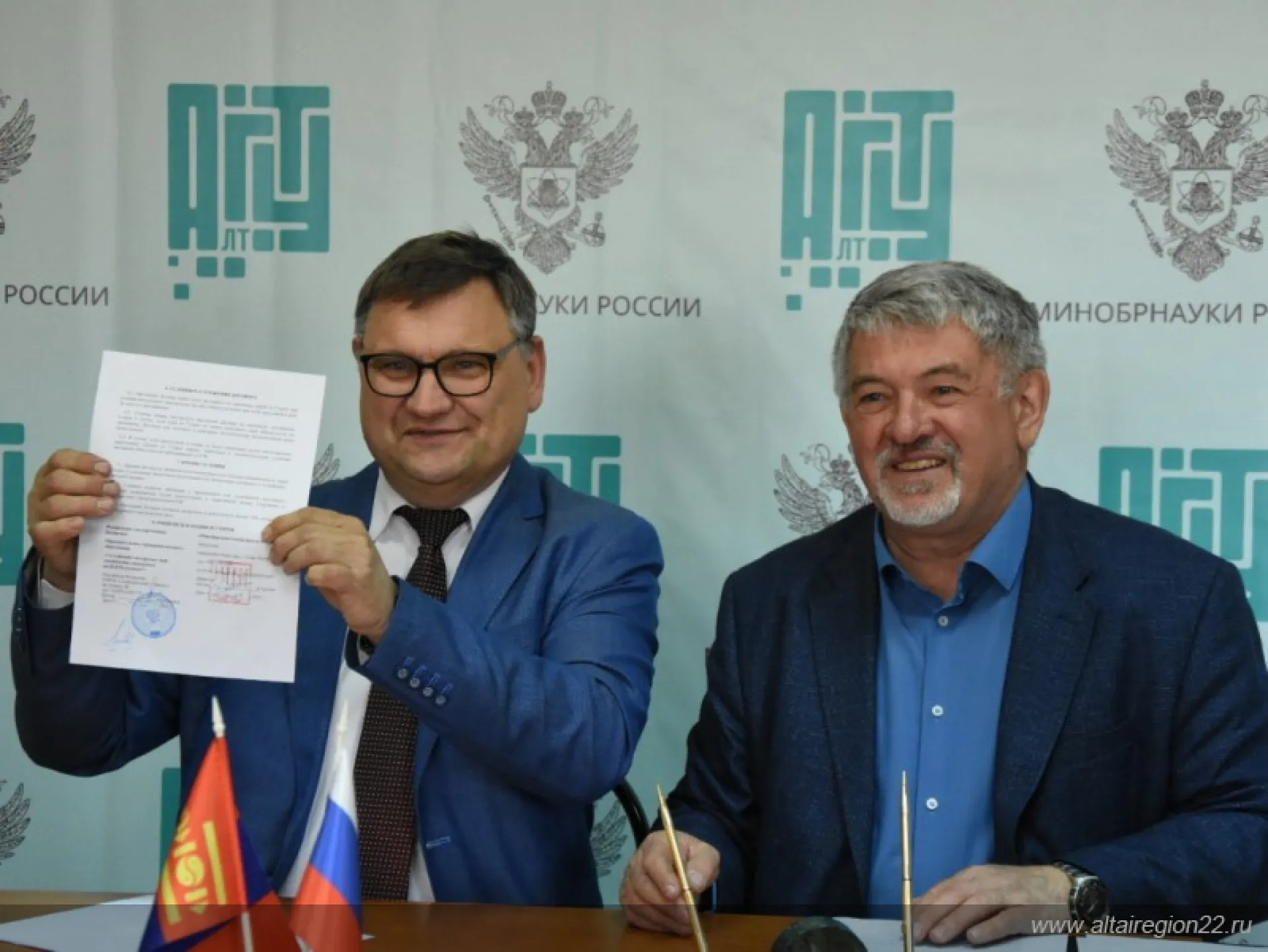 Школьники Монголии планируют поступать в политех Алтайского края