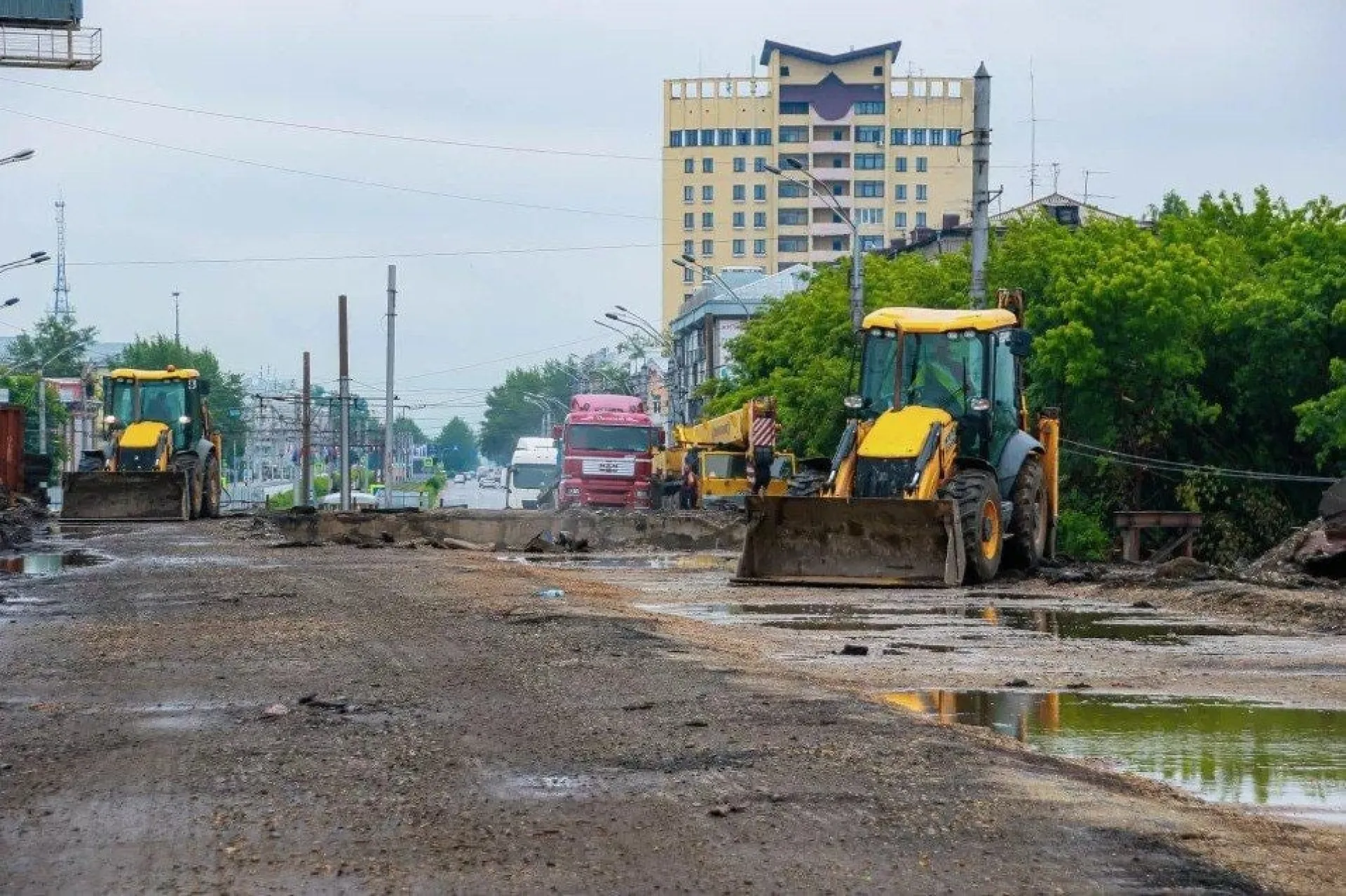 Барнаульский мост на проспекте Ленина сможет выдержать нагрузку больше 100 тонн