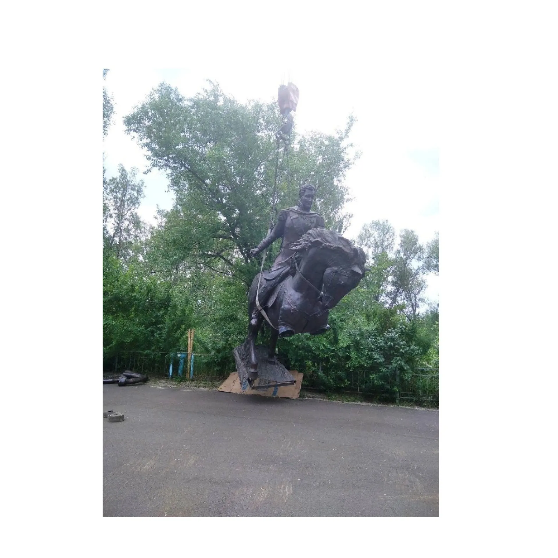 Памятник знаменитому генералу и нашему земляку установят в Бийске Памятник знаменитому генералу и нашему земляку установят в Бийске