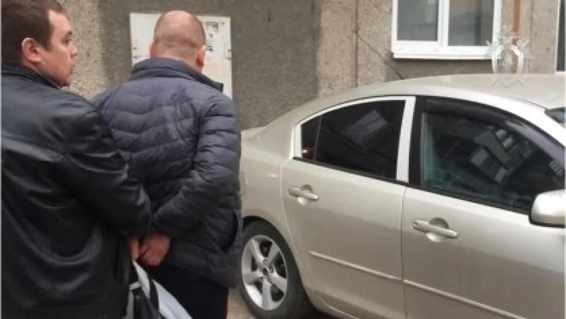 Уголовное дело возбуждено в отношении инспектора ГИБДД в Алтайском крае