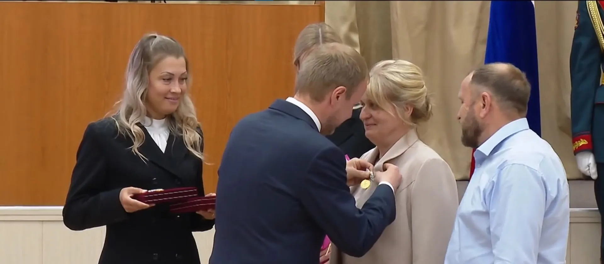 43 жителям Алтайского края присудили награды федерального и регионального значения 43 жителям Алтайского края присудили награды федерального и регионального значения