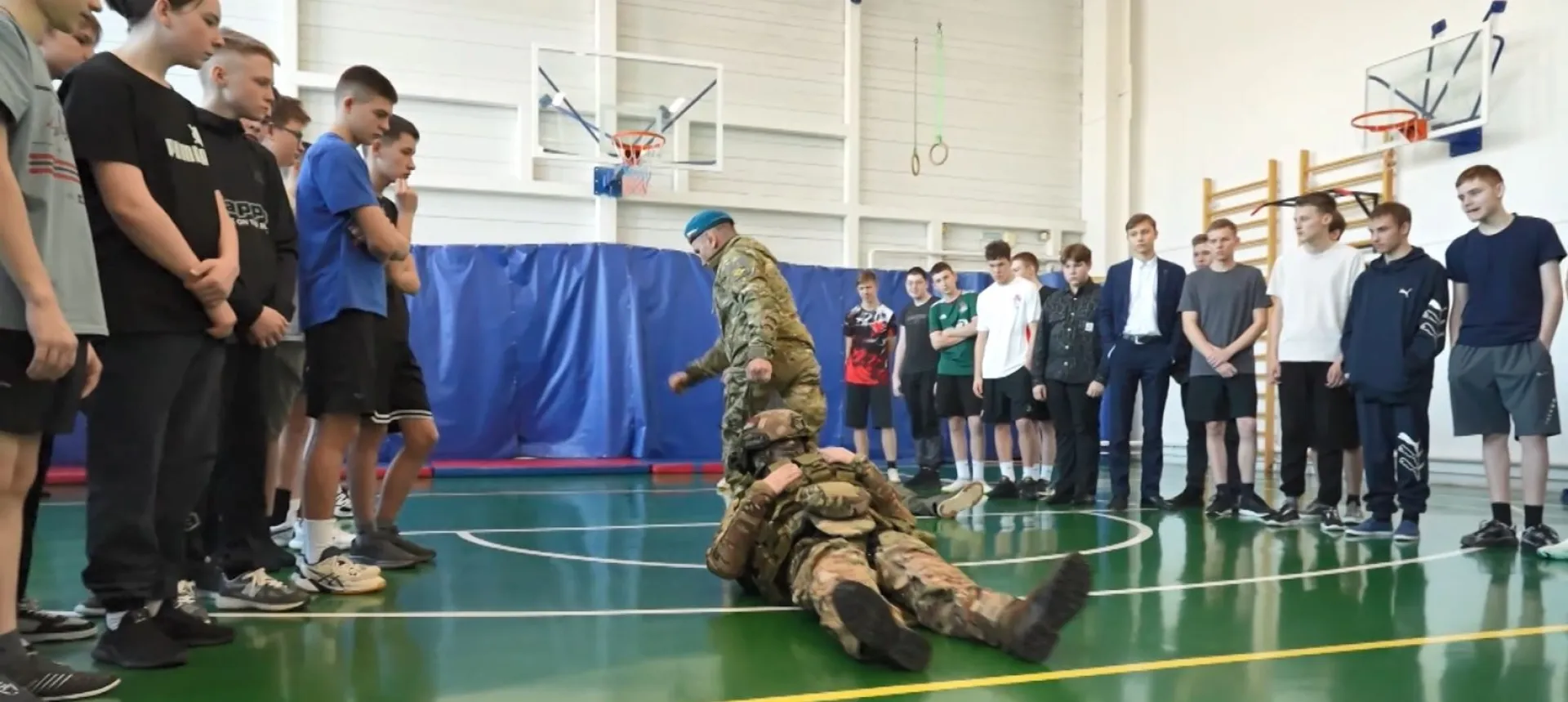 Уникальное приспособление для помощи бойцам СВО изобрели в Калманском районе