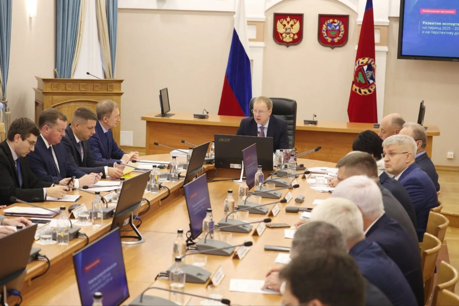 В Алтайском крае утвердили программу развития экспорта до 2030 года В Алтайском крае утвердили программу развития экспорта до 2030 года