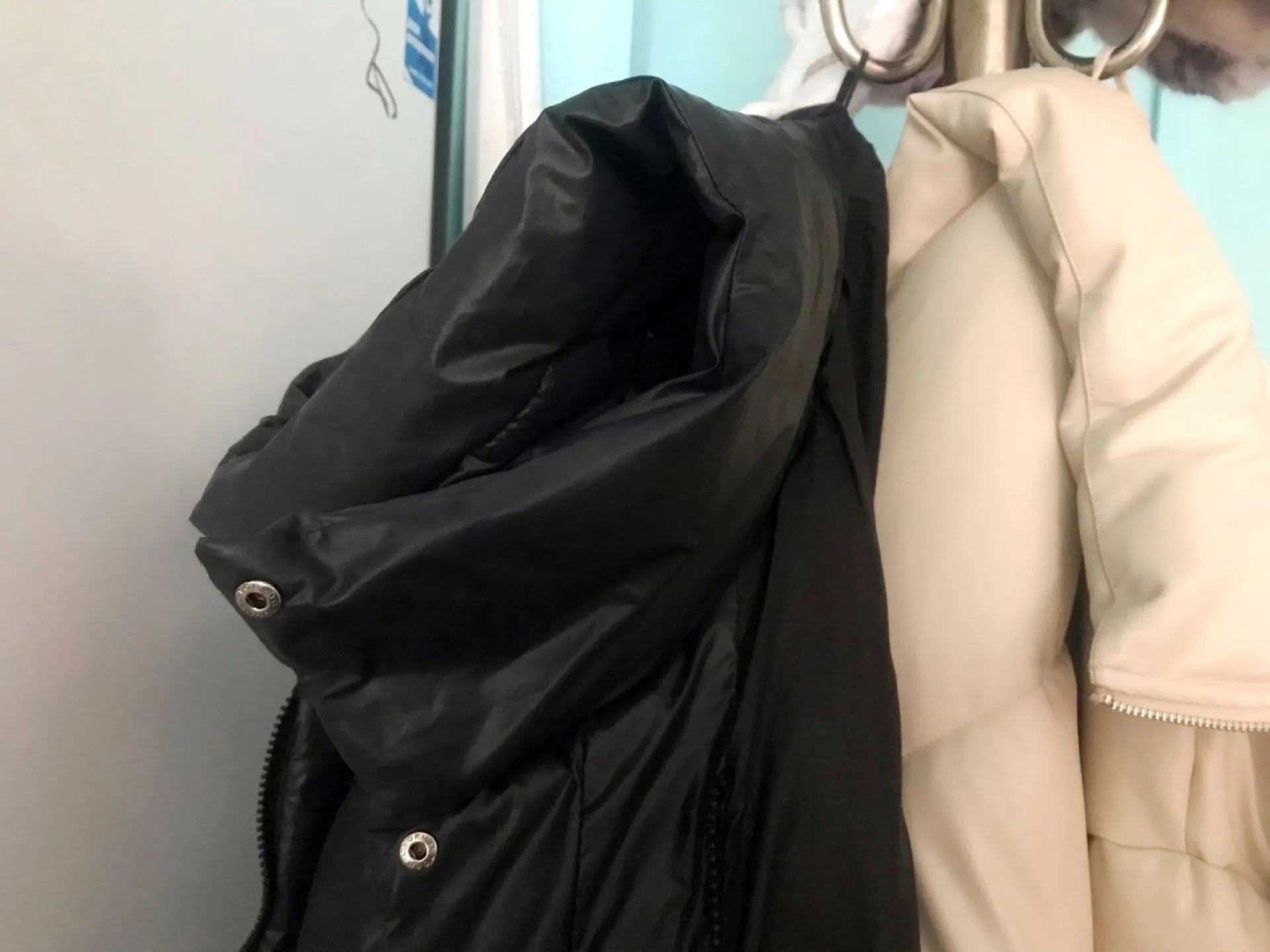 Жительница Алейска попала под суд за подмену куртки с маркетплейса Жительница Алейска попала под суд за подмену куртки с маркетплейса