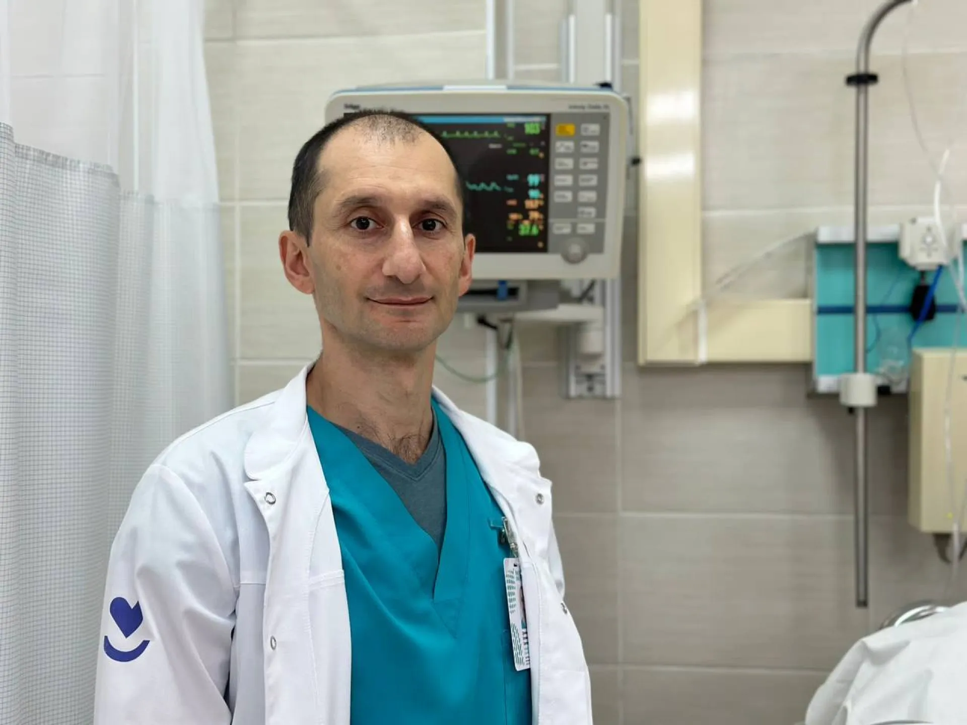 Российский врач спас жизнь четырехлетнего ребенка, которому стало плохо в самолёте 