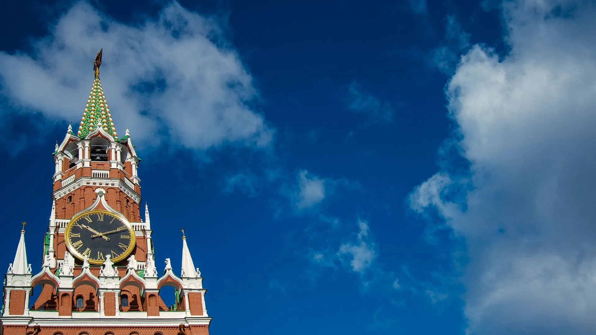 Герой России из Барнаула оценит этичность поступков членов «Единой России» Герой России из Барнаула оценит этичность поступков членов «Единой России»