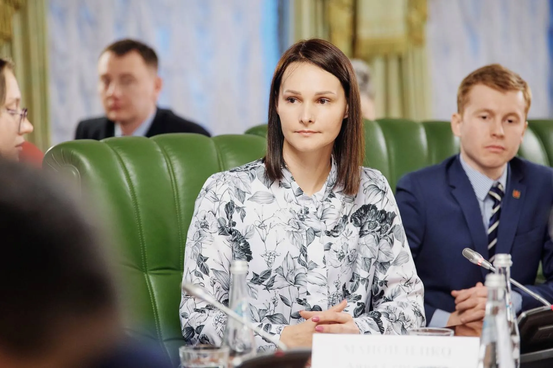 Доброволец из Алтайского края получила награду в правительстве России Доброволец из Алтайского края получила награду в правительстве России
