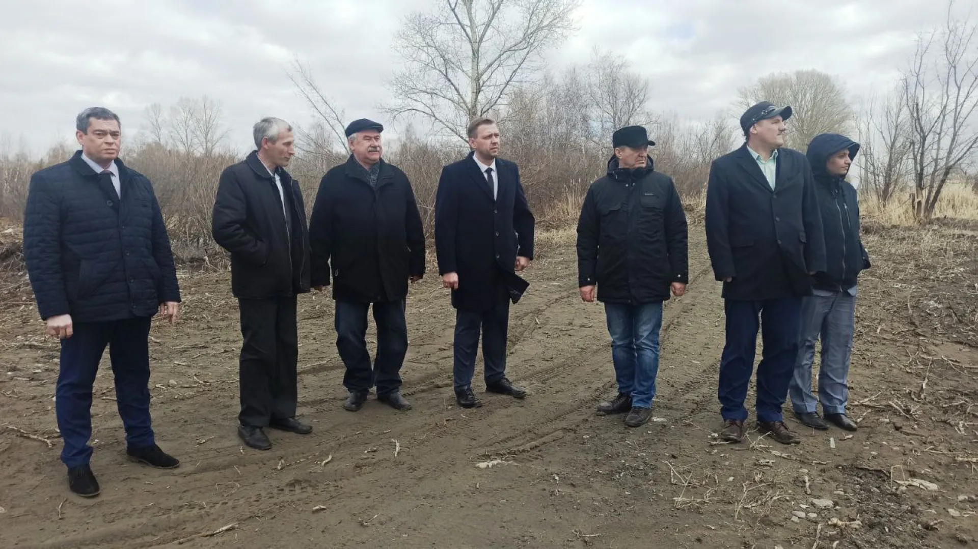 Пестициды не будут свозиться на базу хранения под Бийском Пестициды не будут свозиться на базу хранения под Бийском