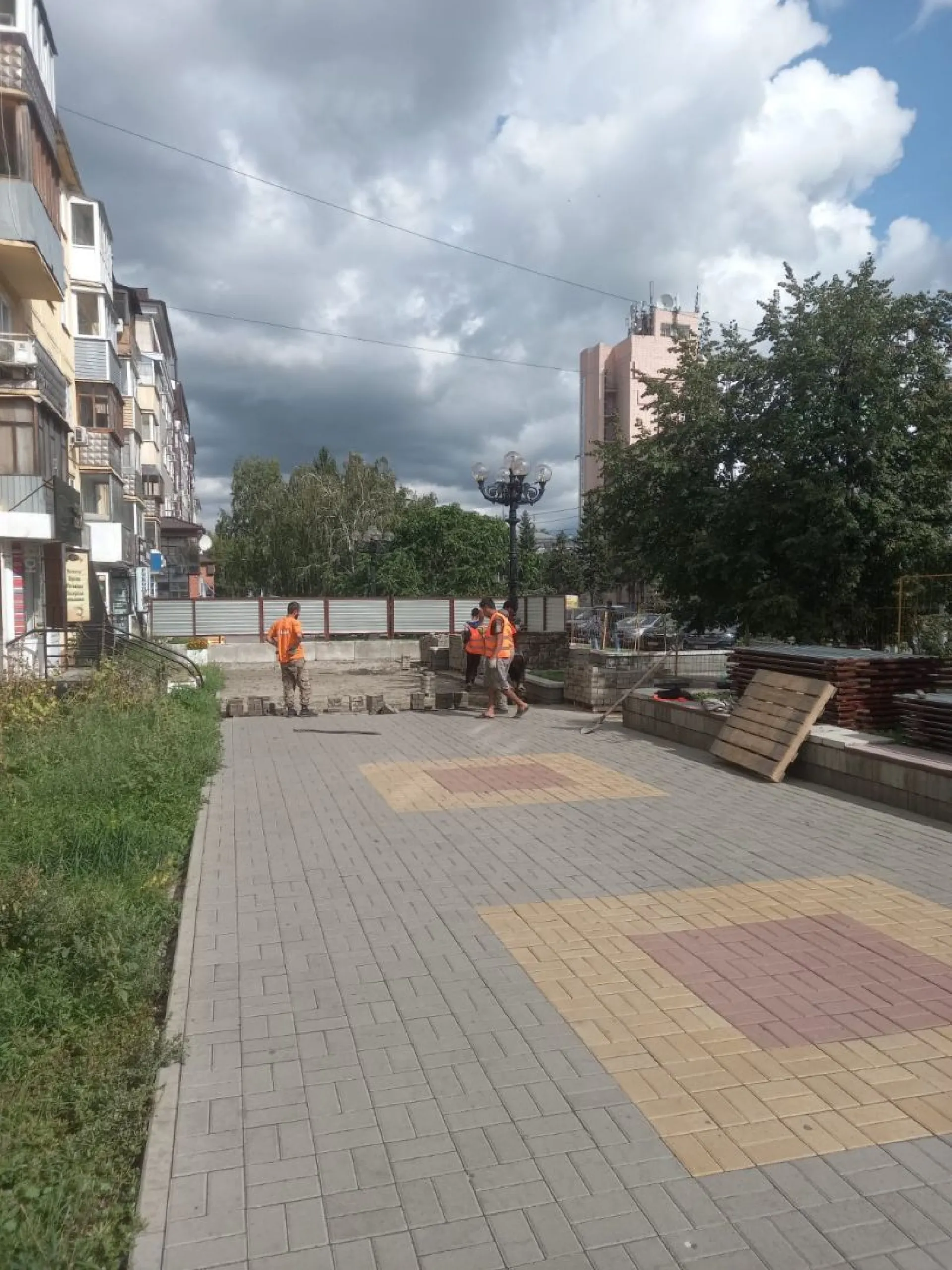 СГК начала перекладку теплосети на одной из центральных улиц Барнаула