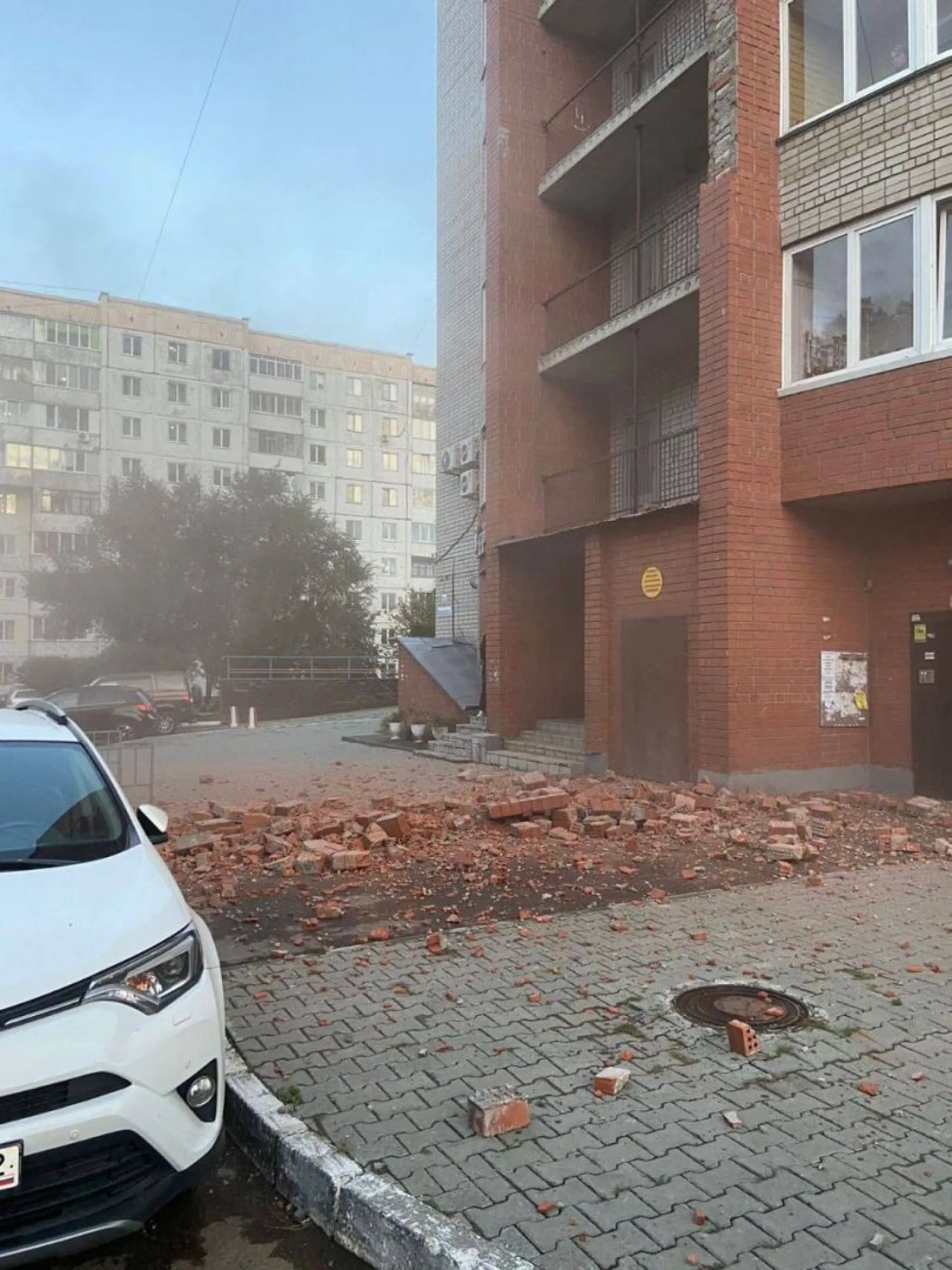Режим повышенной готовности ввели на территории одного из домов Барнаула Режим повышенной готовности ввели на территории одного из домов Барнаула