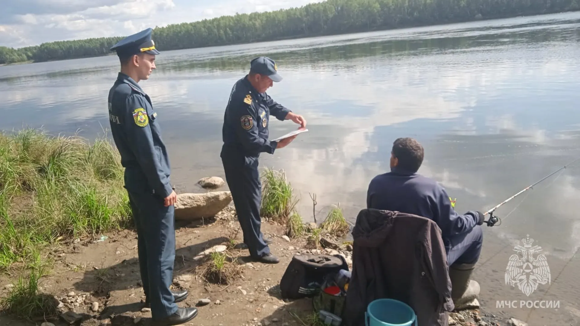 Несанкционированные места отдыха начали проверять в Алтайском крае Несанкционированные места отдыха начали проверять в Алтайском крае