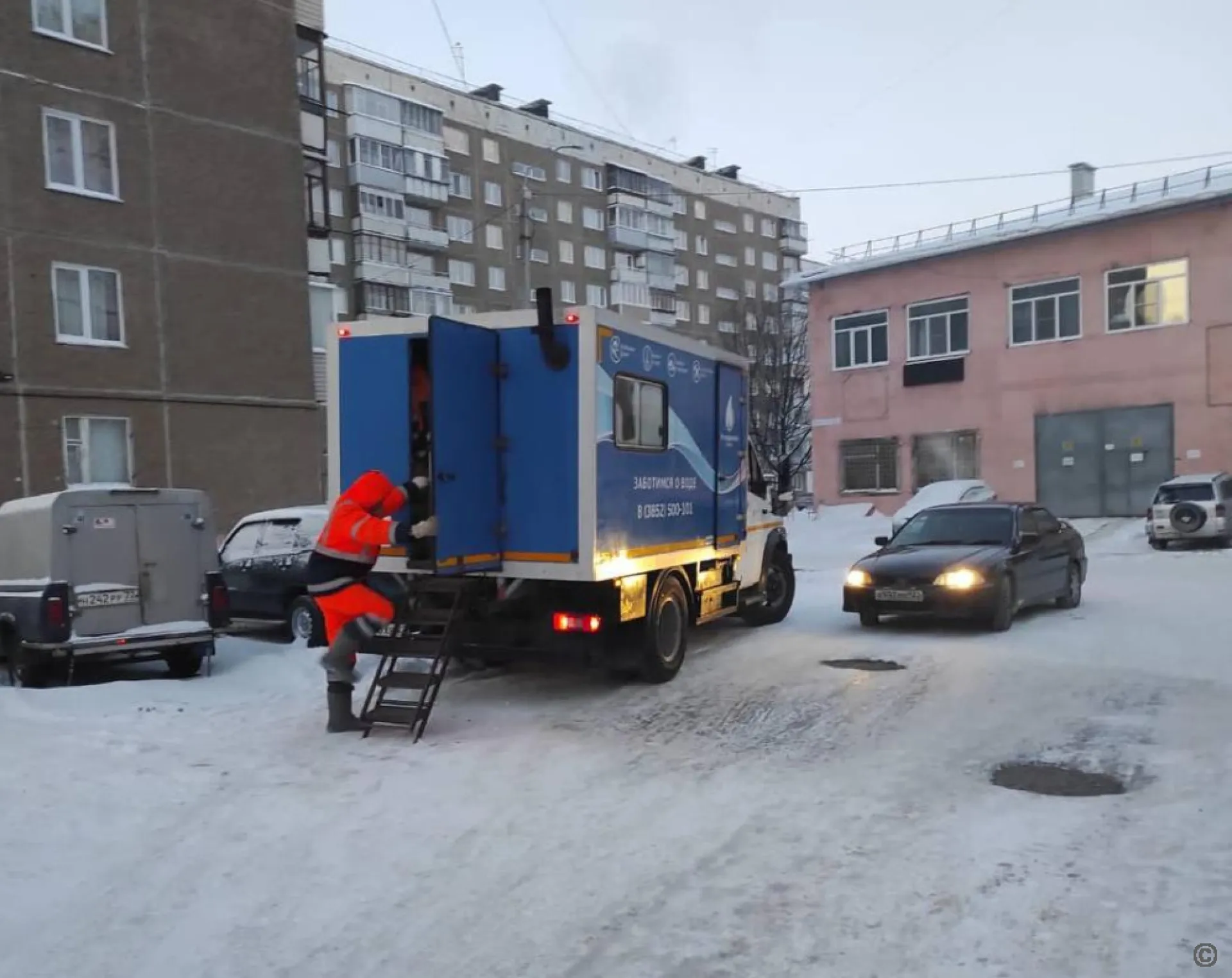 15 домов остались без холодной воды из-за нештатной ситуации в Барнауле