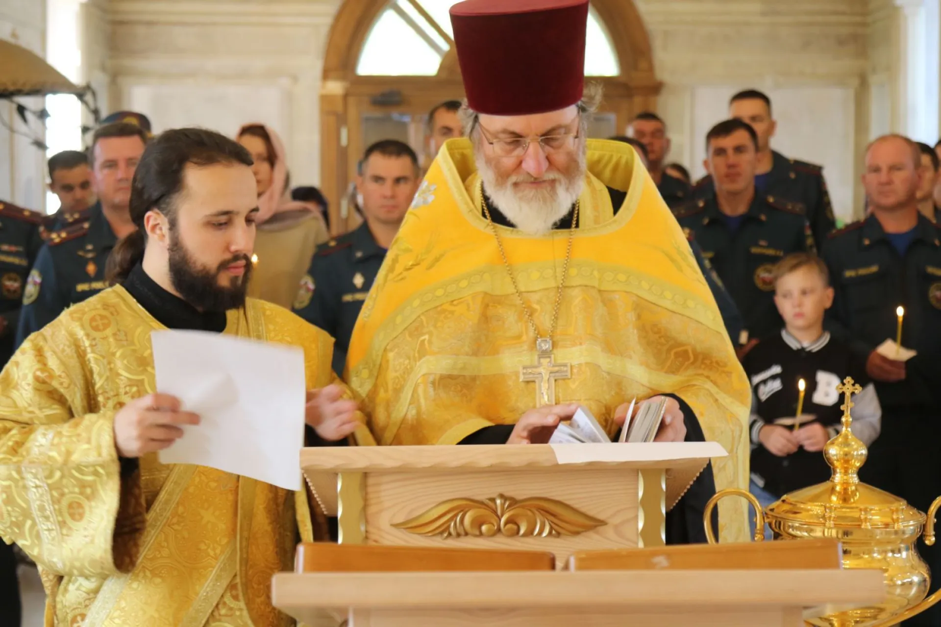 Алтайские спасатели приняли участие в молебне в честь иконы Божией Матери «Неопалимая Купина» Алтайские спасатели приняли участие в молебне в честь иконы Божией Матери «Неопалимая Купина»