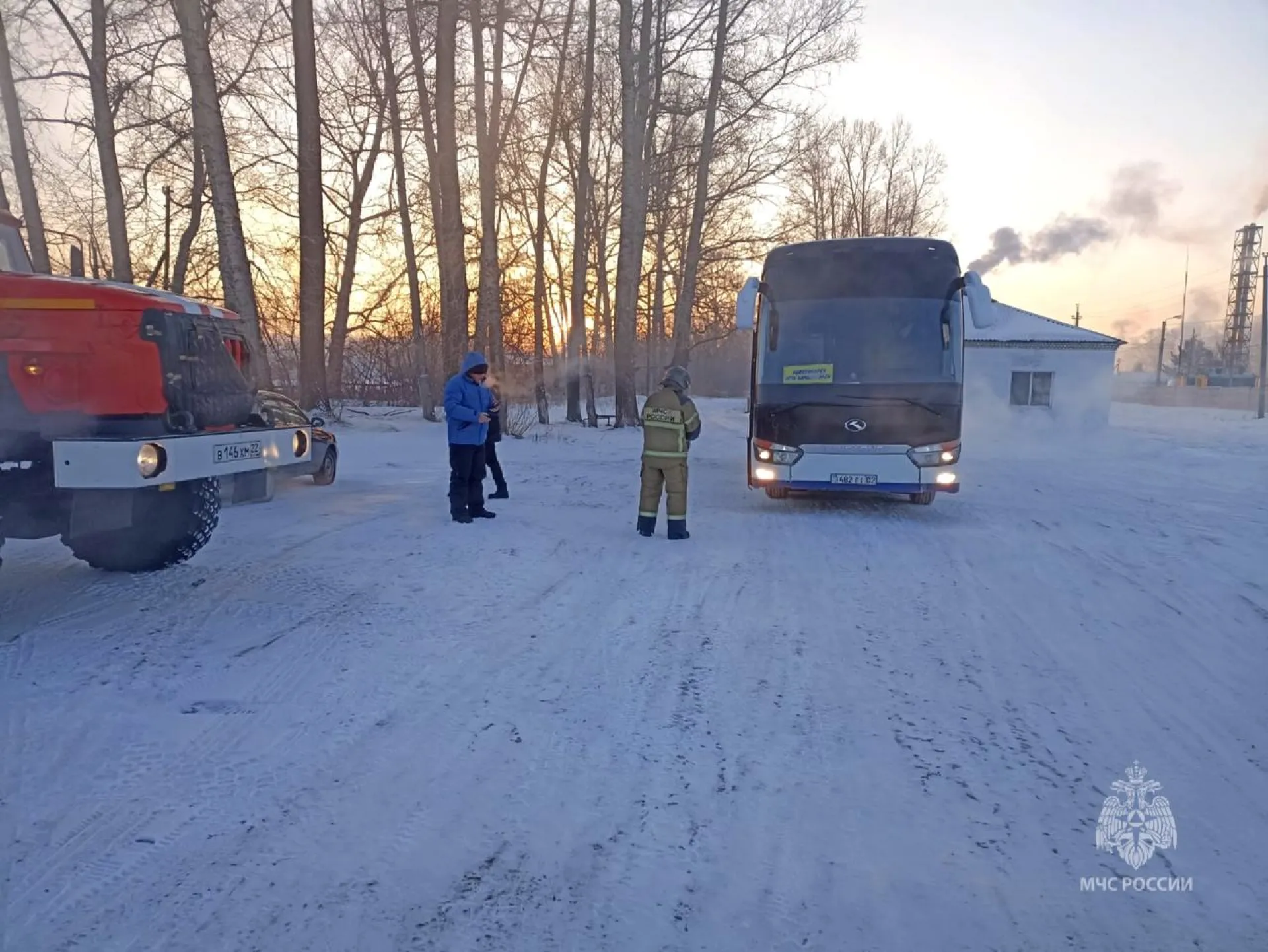 В Алтайском крае пассажирский автобус замёрз при выполнении рейса В Алтайском крае пассажирский автобус замёрз при выполнении рейса