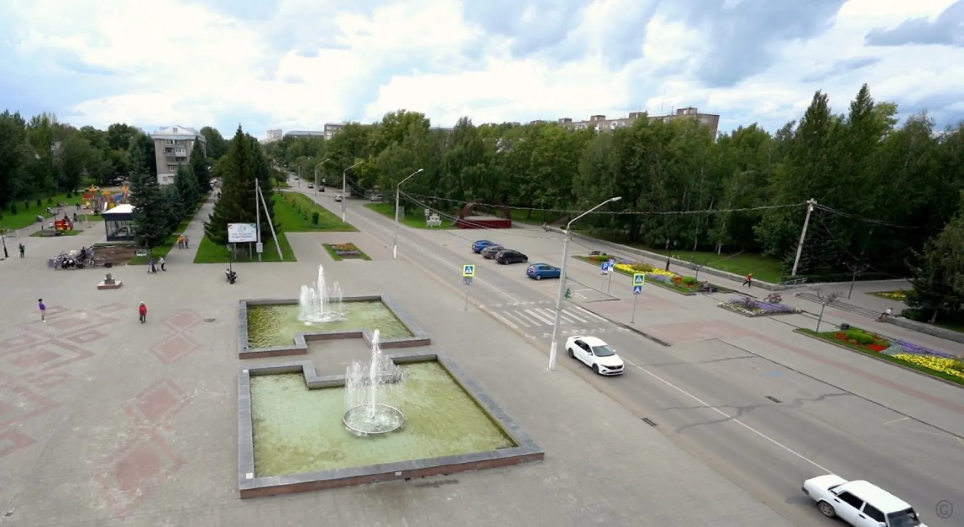 Крупный участок улицы Георгия Исакова благоустроили в Барнауле