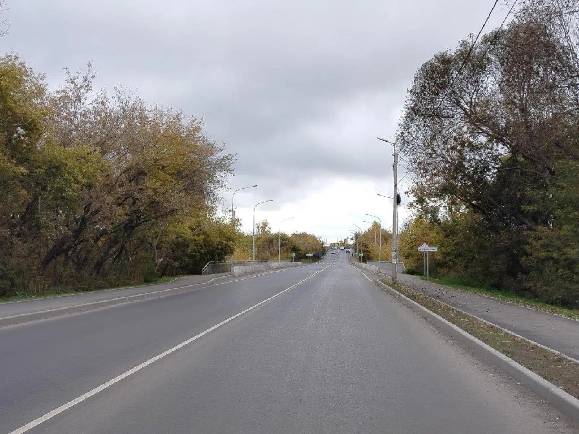 Более 200 километров дорог отремонтировали в сёлах Алтайского края Более 200 километров дорог отремонтировали в сёлах Алтайского края