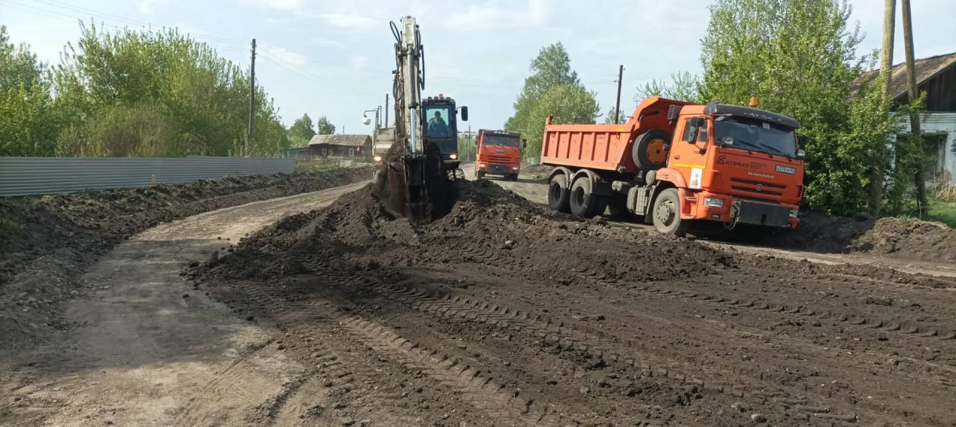 Новую дорогу построят к молочной ферме в Смоленском районе Новую дорогу построят к молочной ферме в Смоленском районе