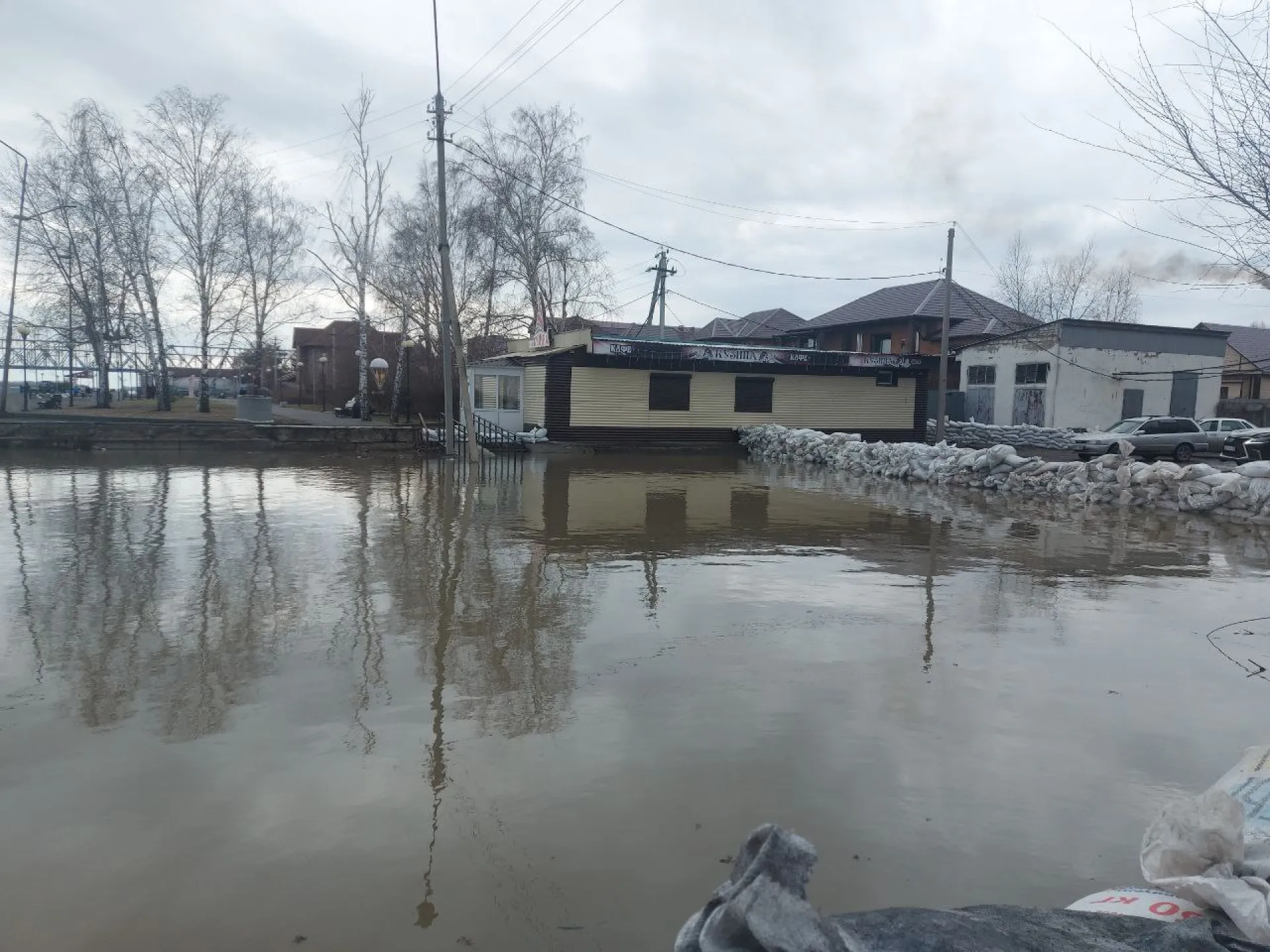 Уровень воды в реке приближается к критическому в Камне-на-Оби Уровень воды в реке приближается к критическому в Камне-на-Оби