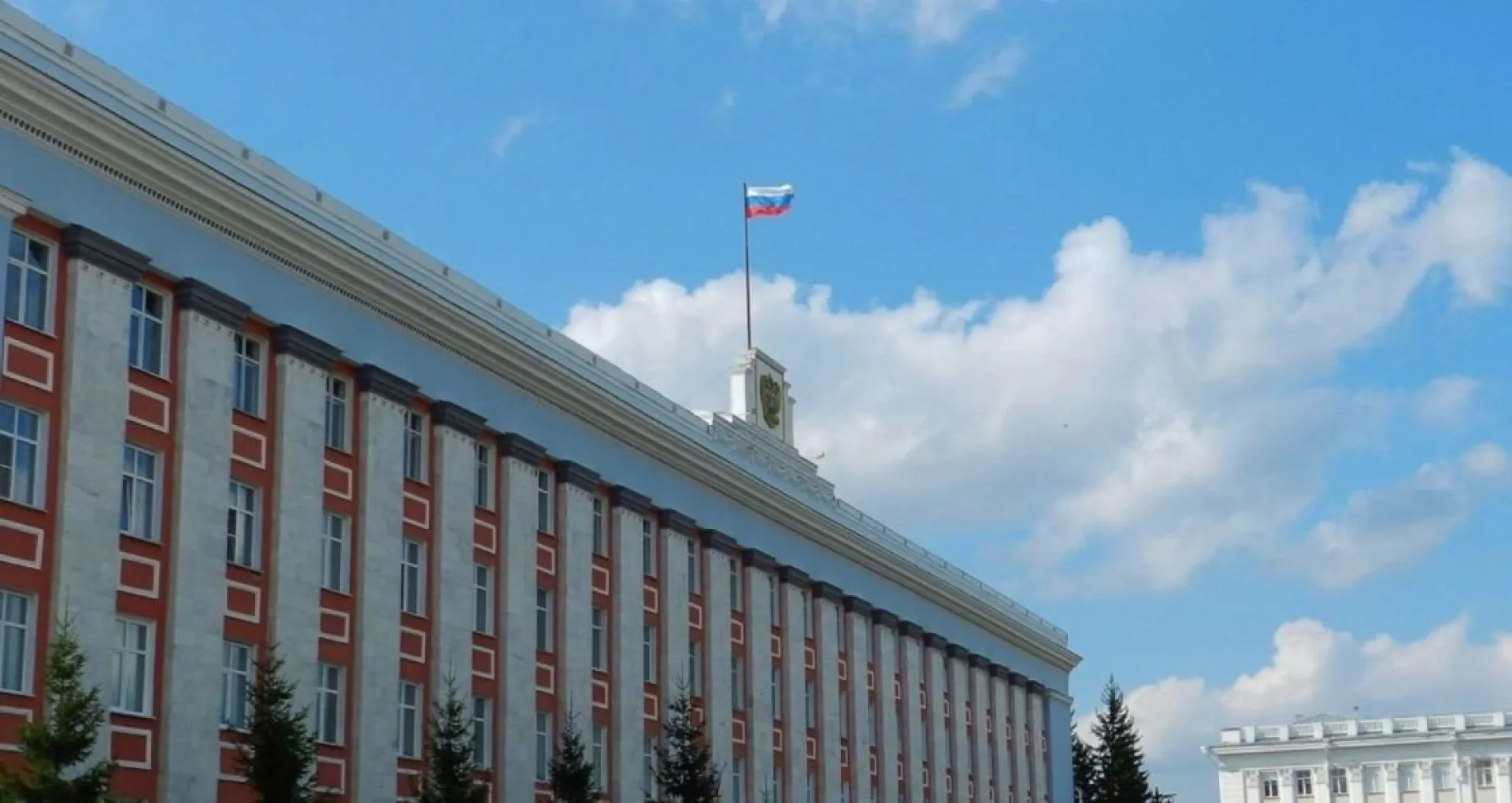 Депутаты АКЗС поддержали инициативы Виктора Томенко Депутаты АКЗС поддержали инициативы Виктора Томенко