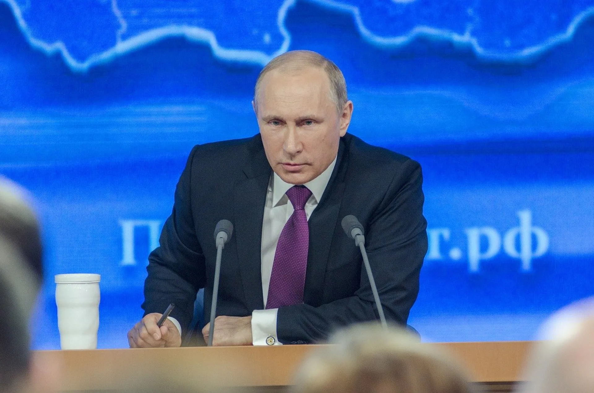 Сегодня президент России Владимир Путин может в прямом эфире обратиться к гражданам Сегодня президент России Владимир Путин может в прямом эфире обратиться к гражданам