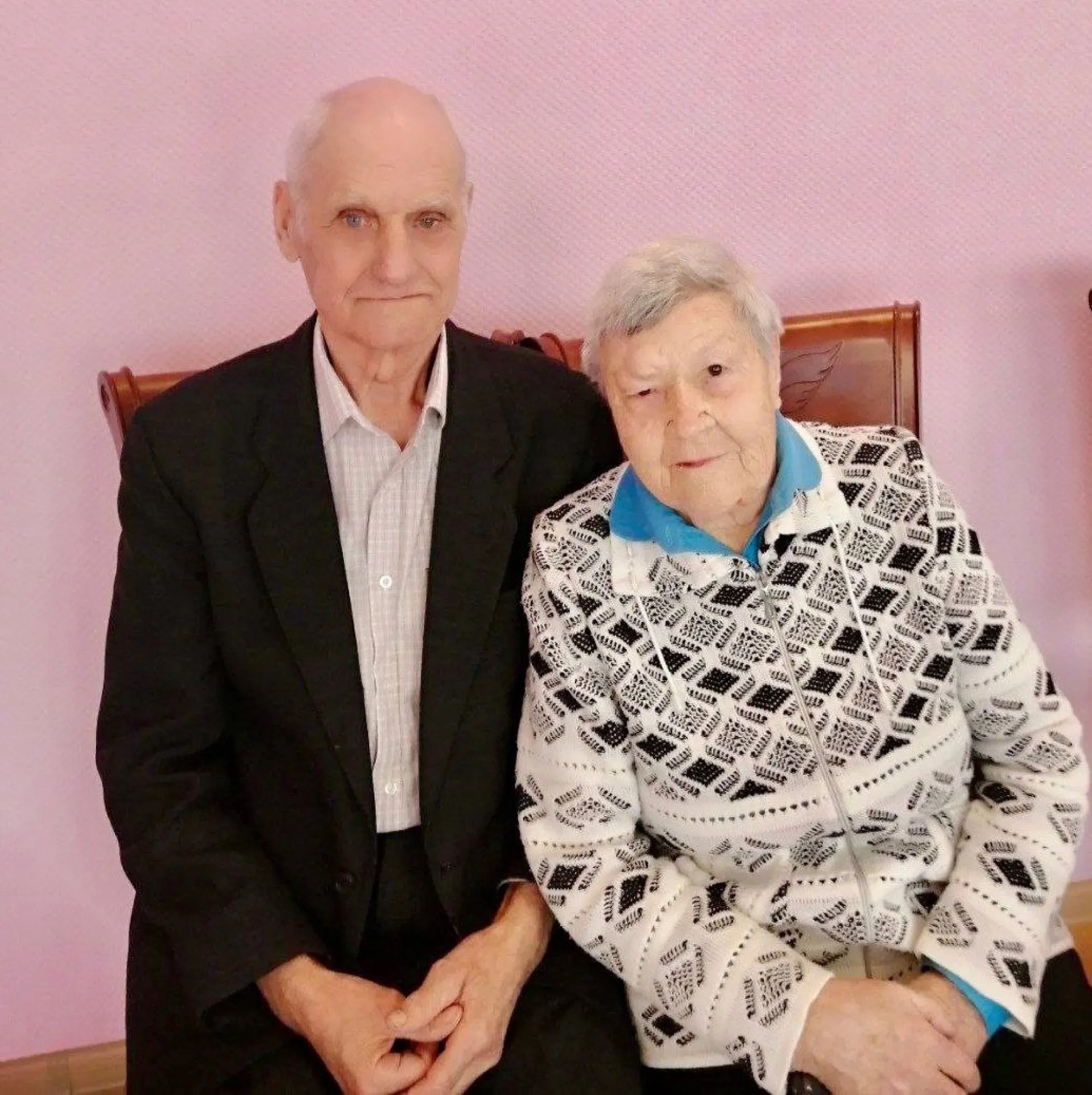 65-летие совместной жизни отпраздновали супруги Брыксины из Смоленского района 65-летие совместной жизни отпраздновали супруги Брыксины из Смоленского района