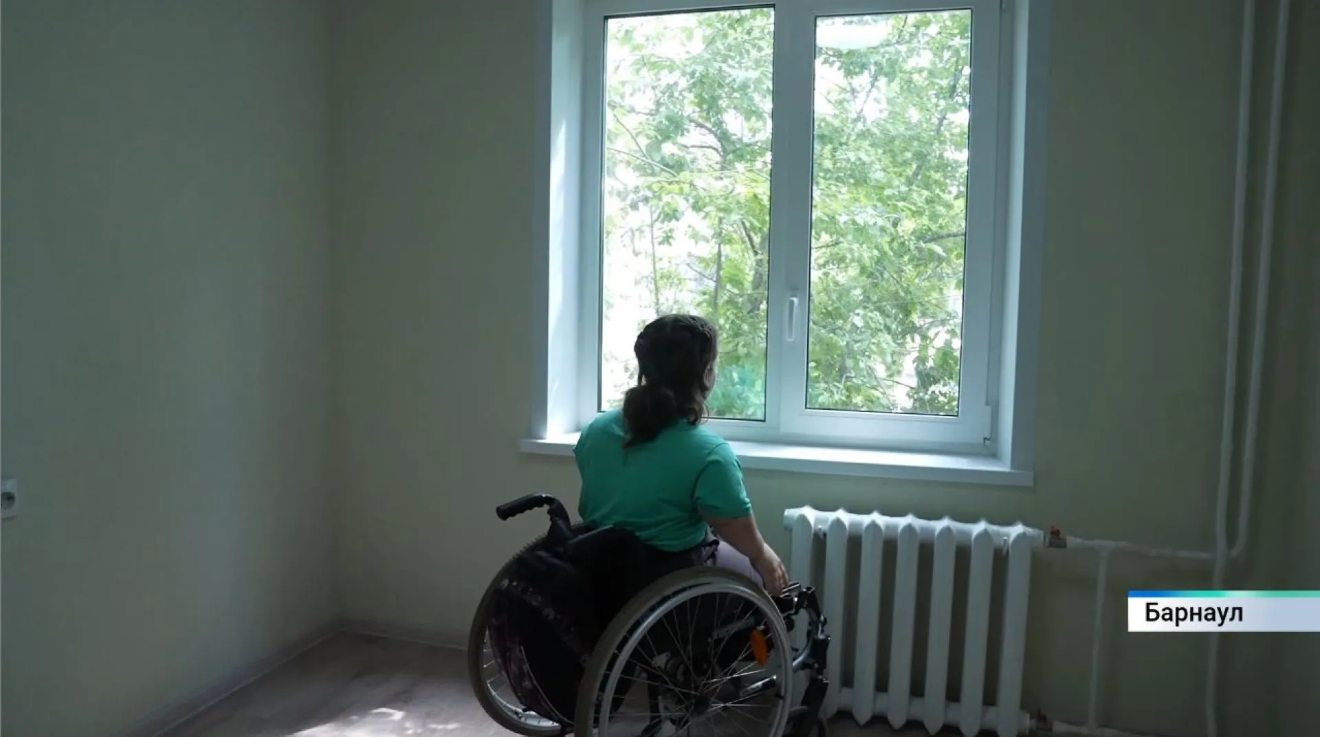 Для сироты с ограниченными возможностями здоровья в Барнауле выделили квартиру с особенной проектировкой
